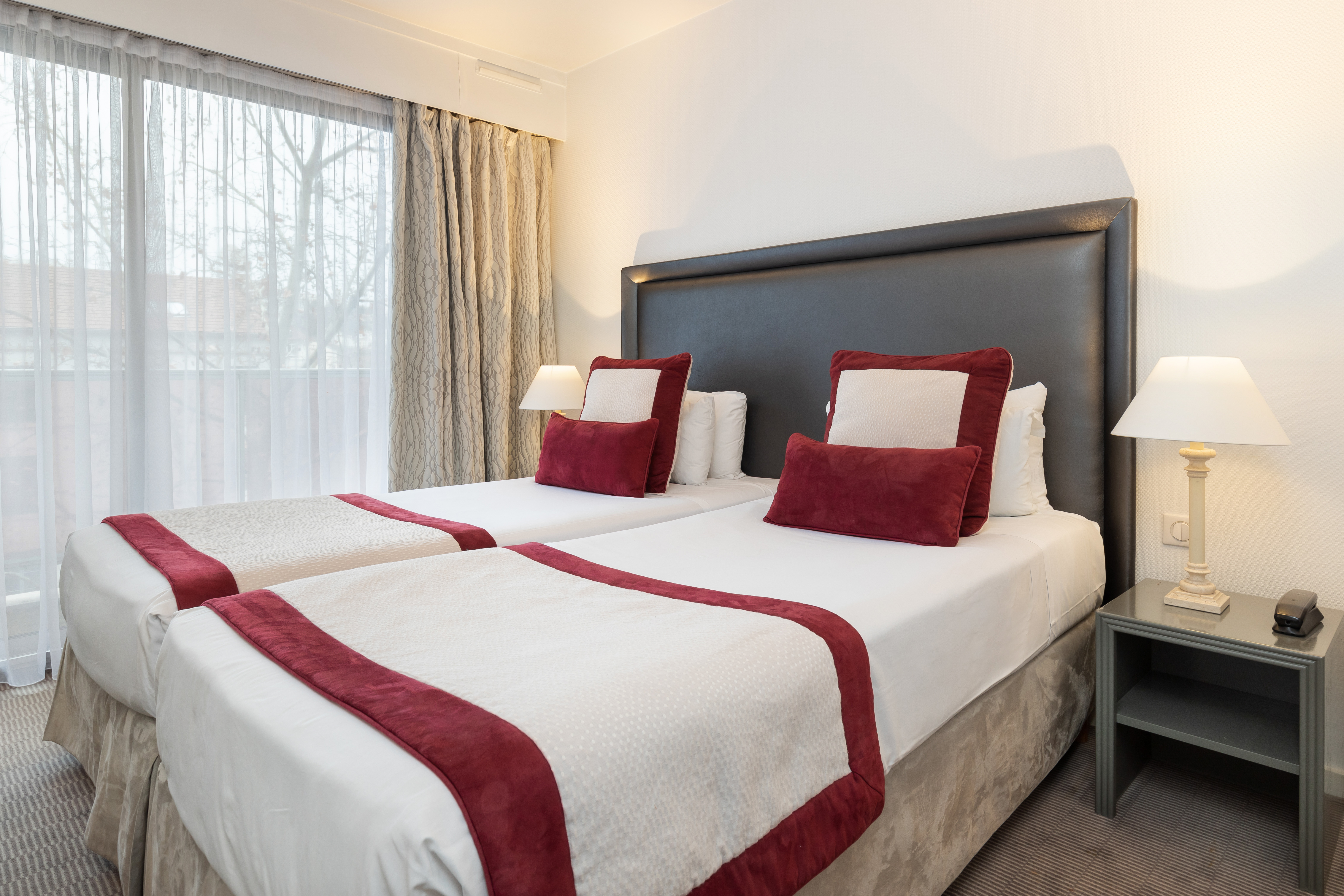 Double or Twin Standard