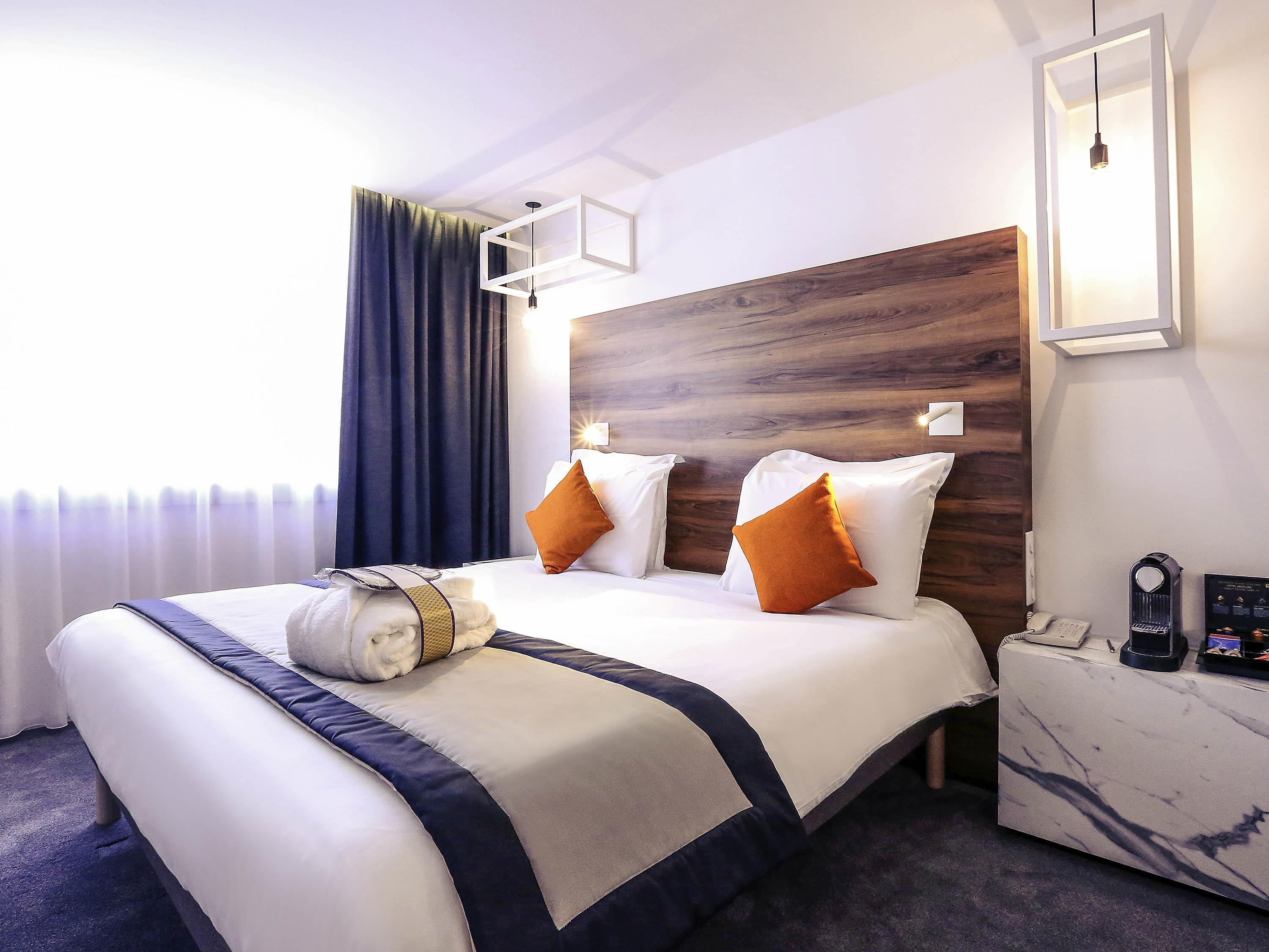 Junior Suite King Size Bed