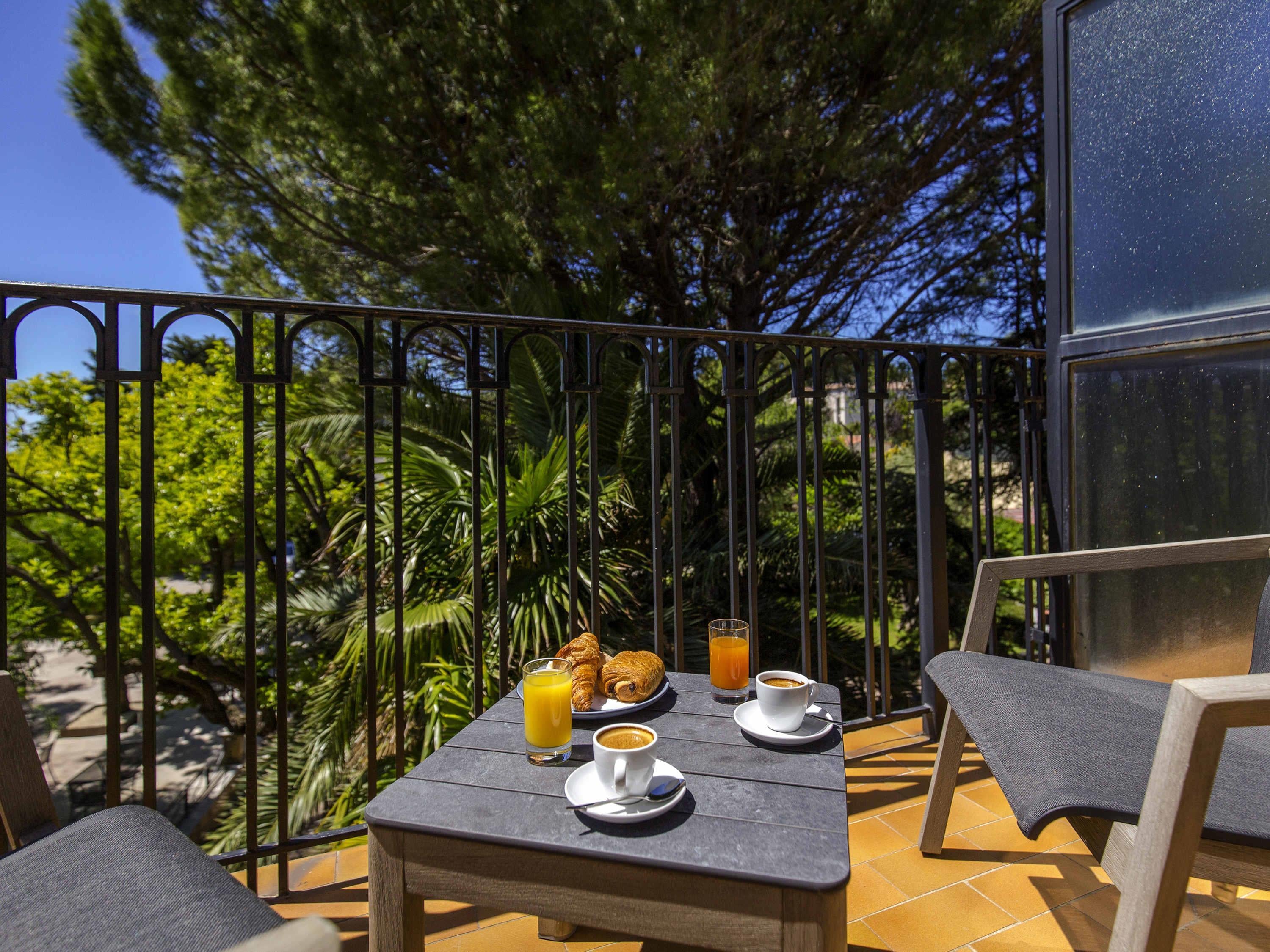 Double Classic Garden View