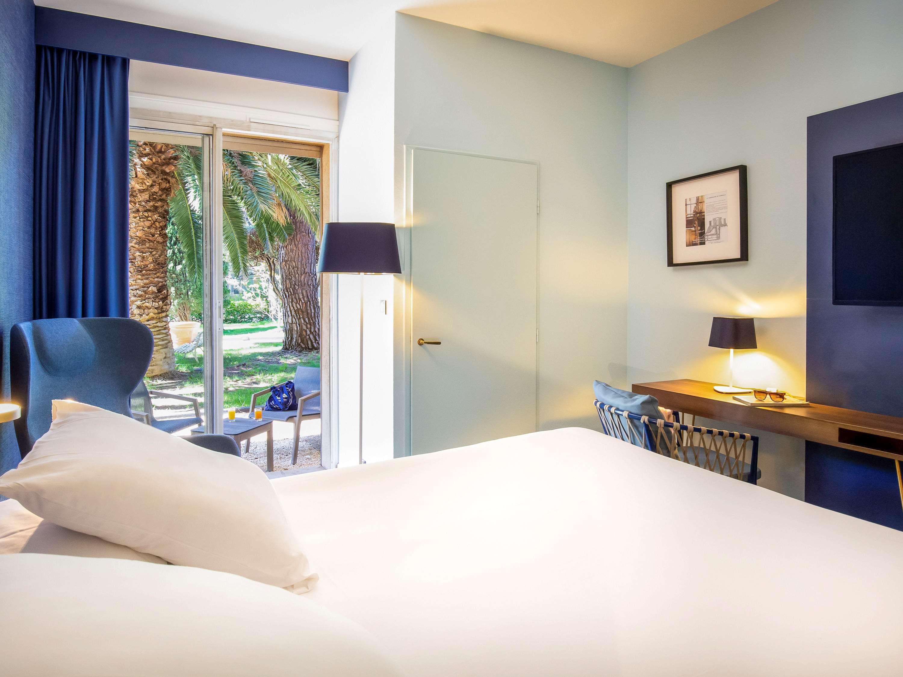 Double Classic Garden View