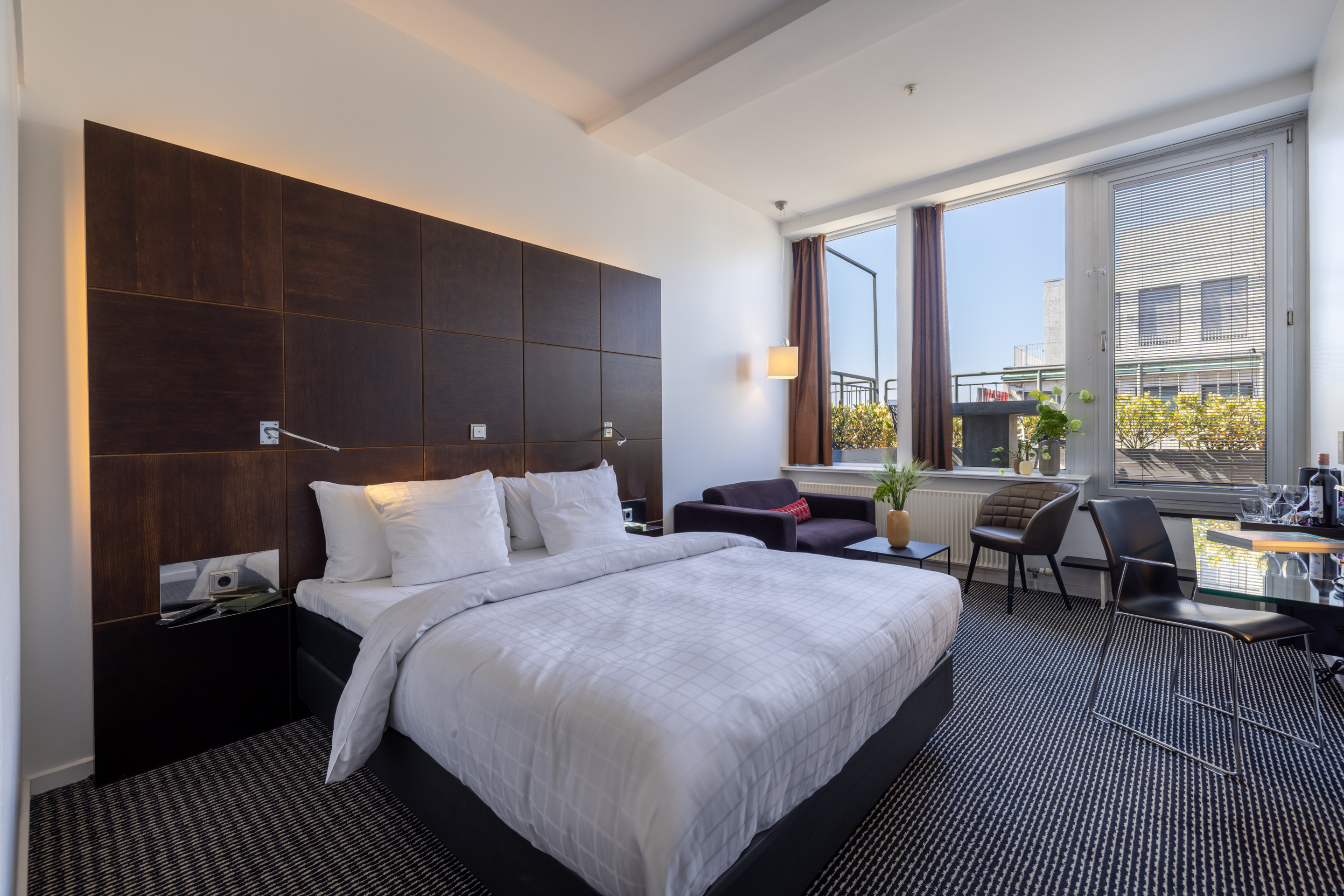 Double Executive King Bed