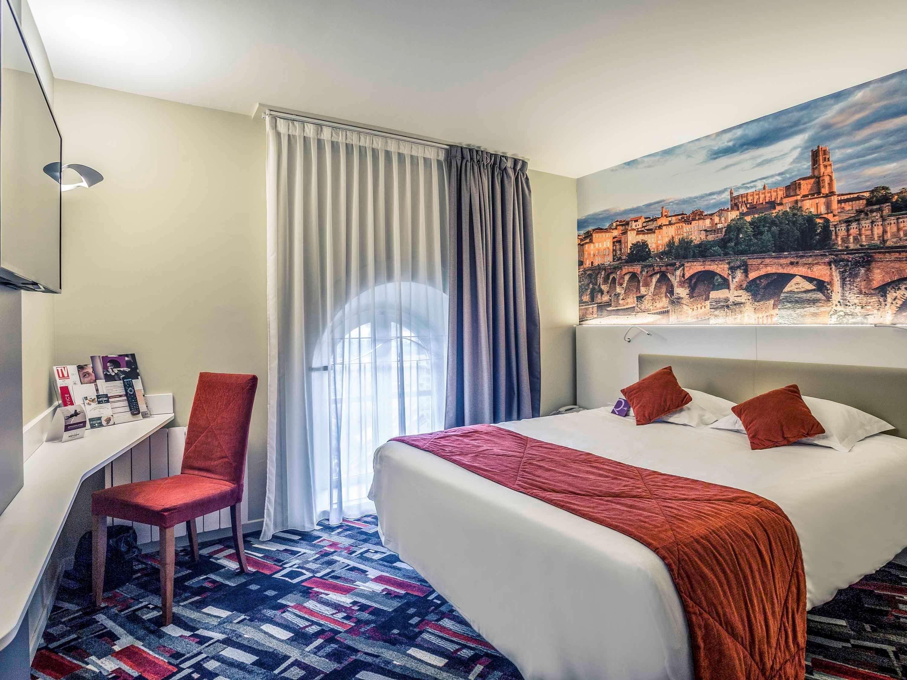 Double Classic Double Bed