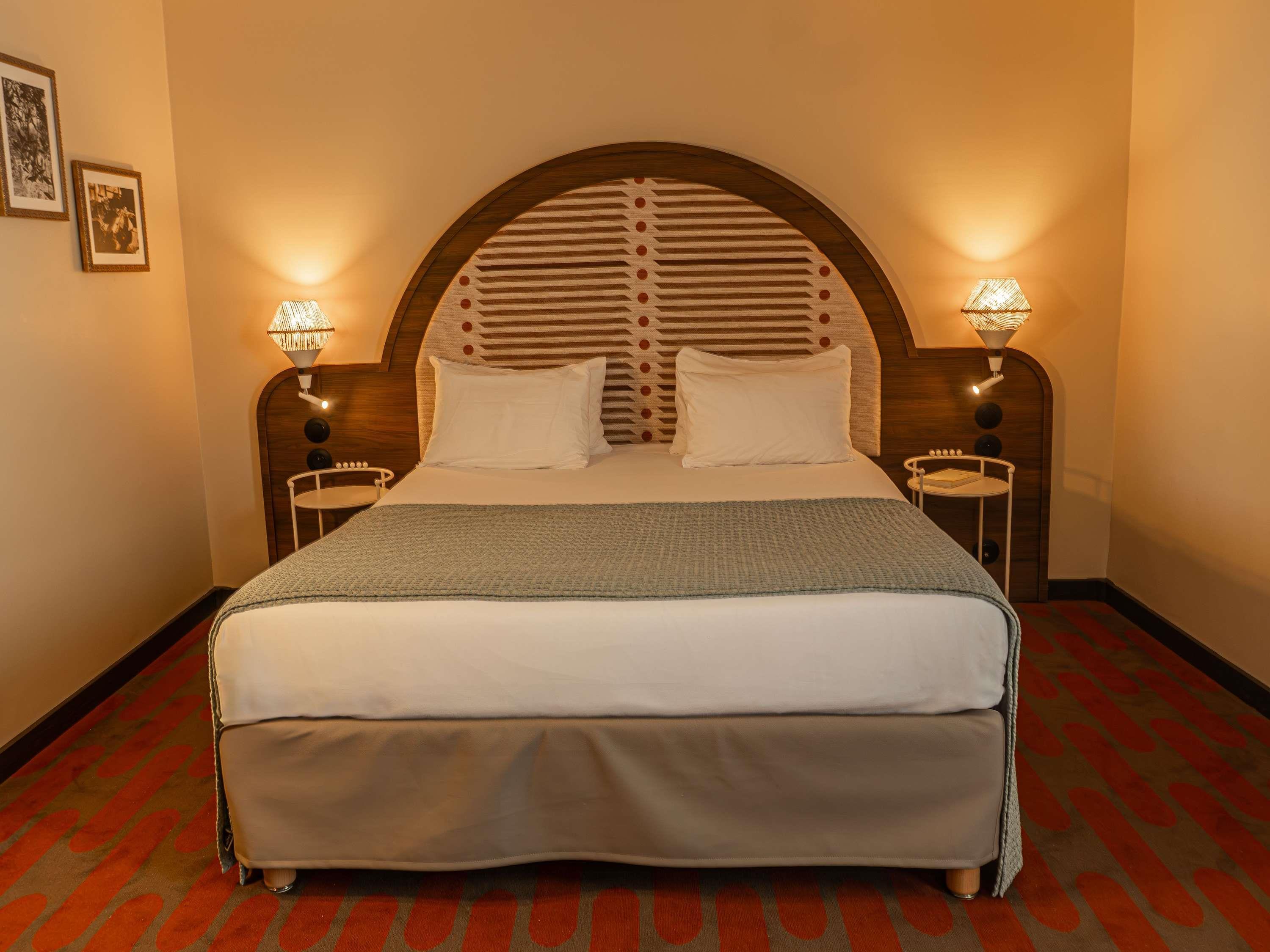 Double Classic Double Bed