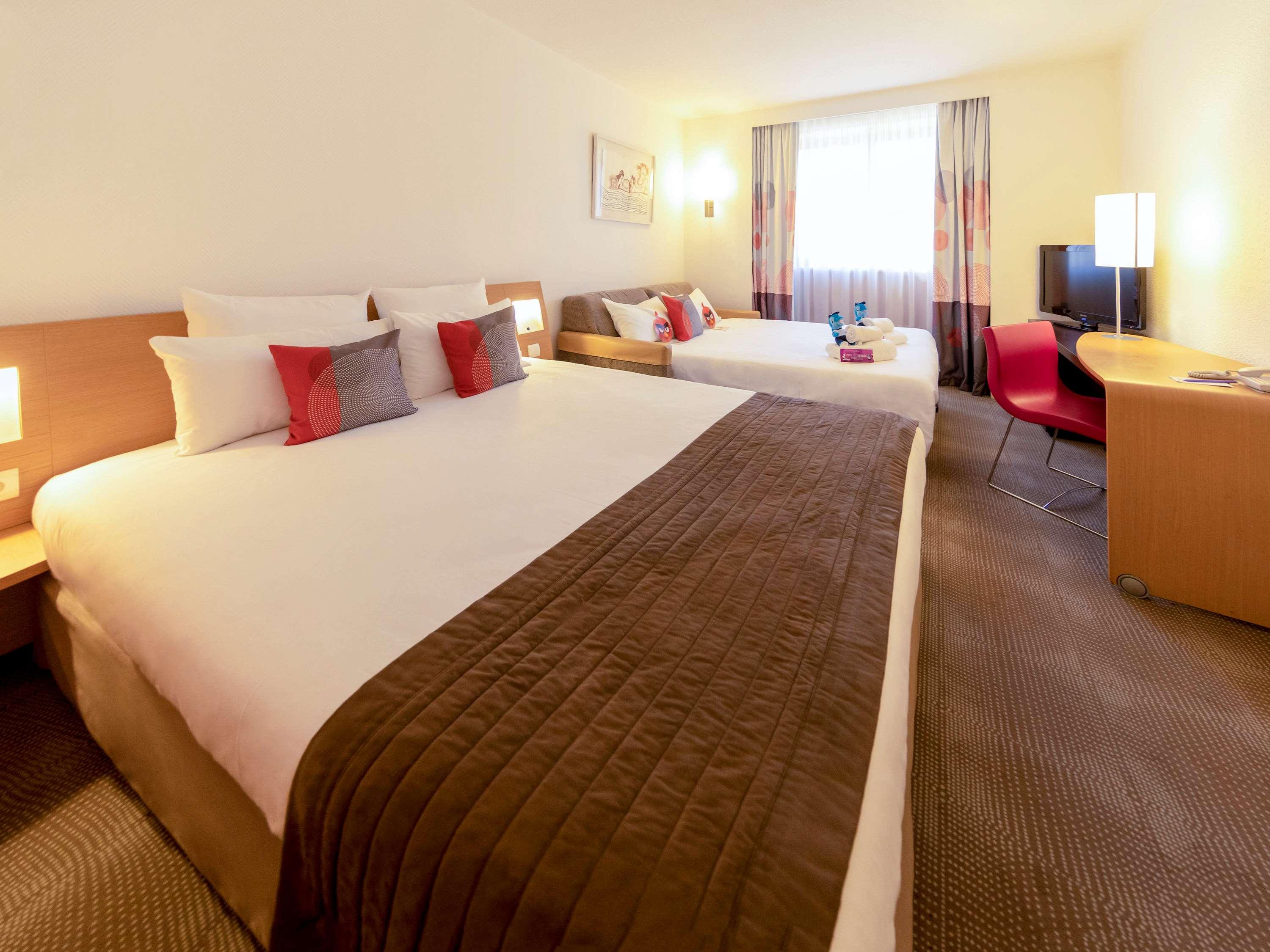 Double Classic Double Bed