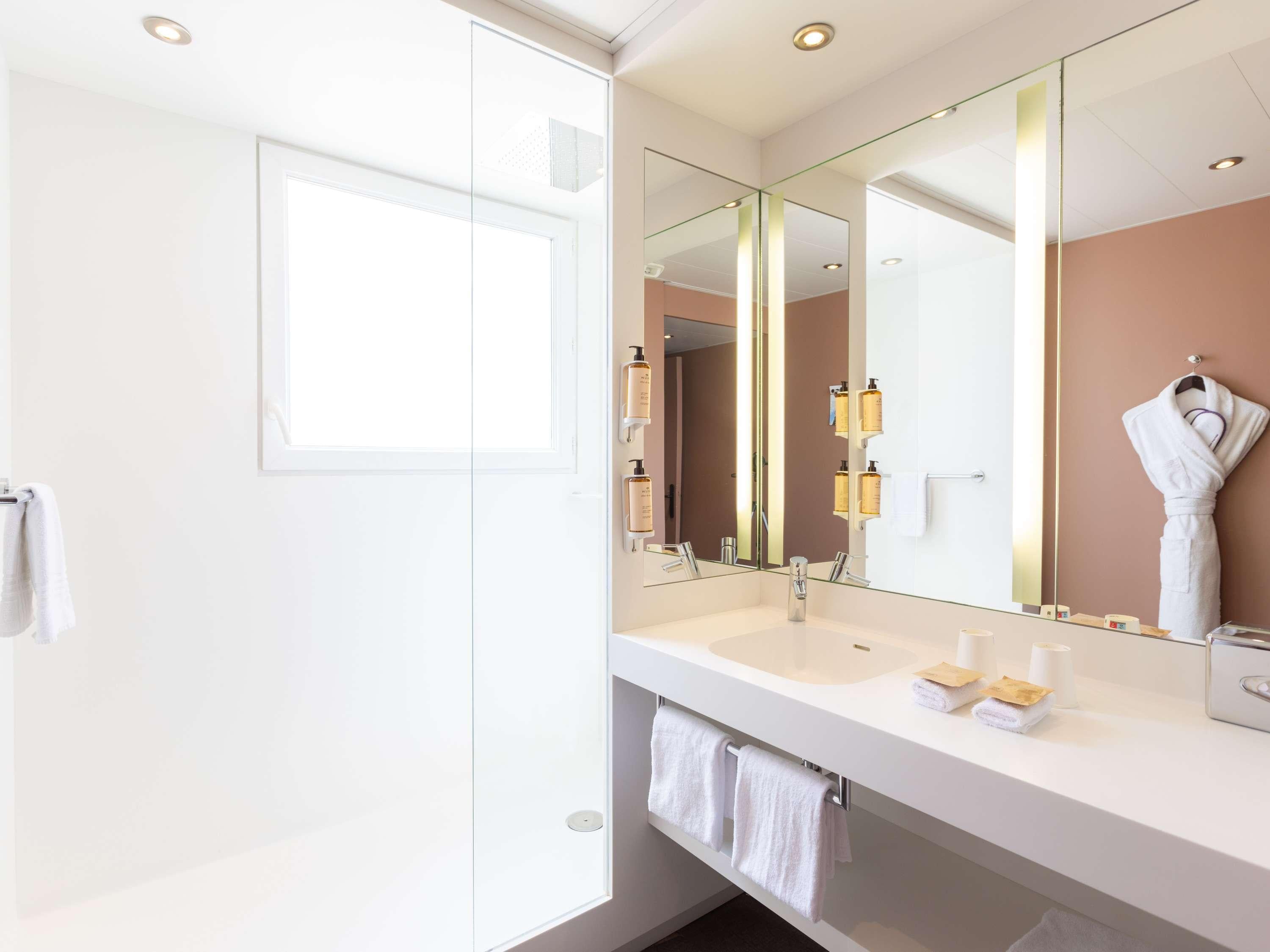 Double Premium with Views