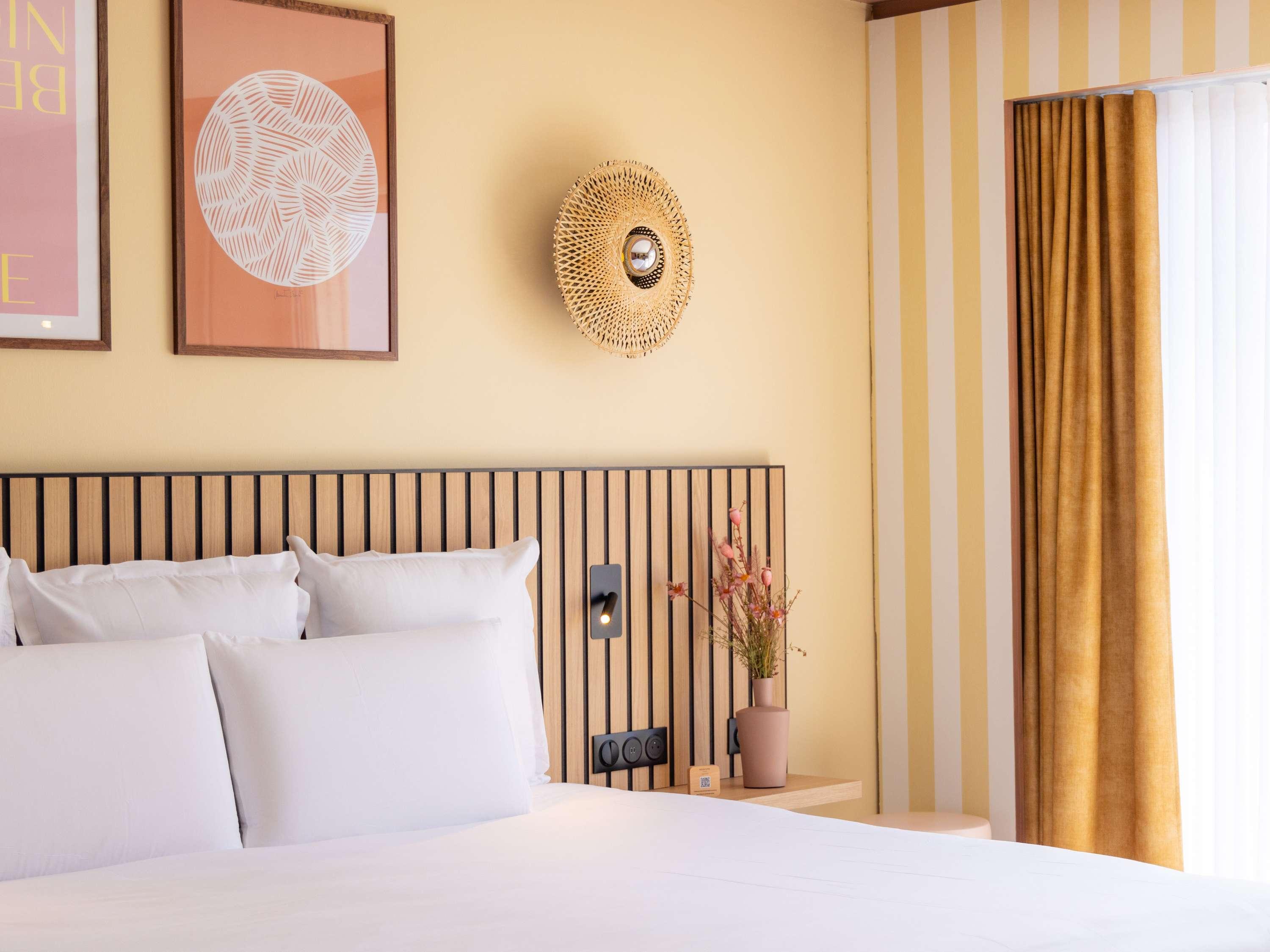 Double Premium with Views