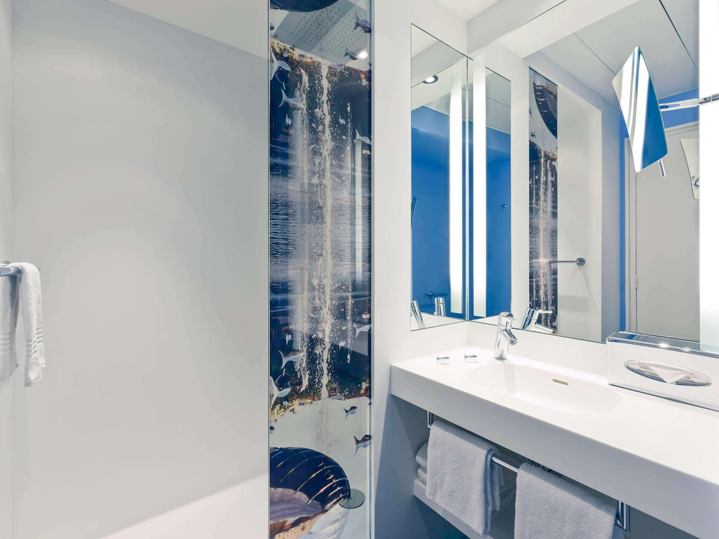 Double Premium with Views