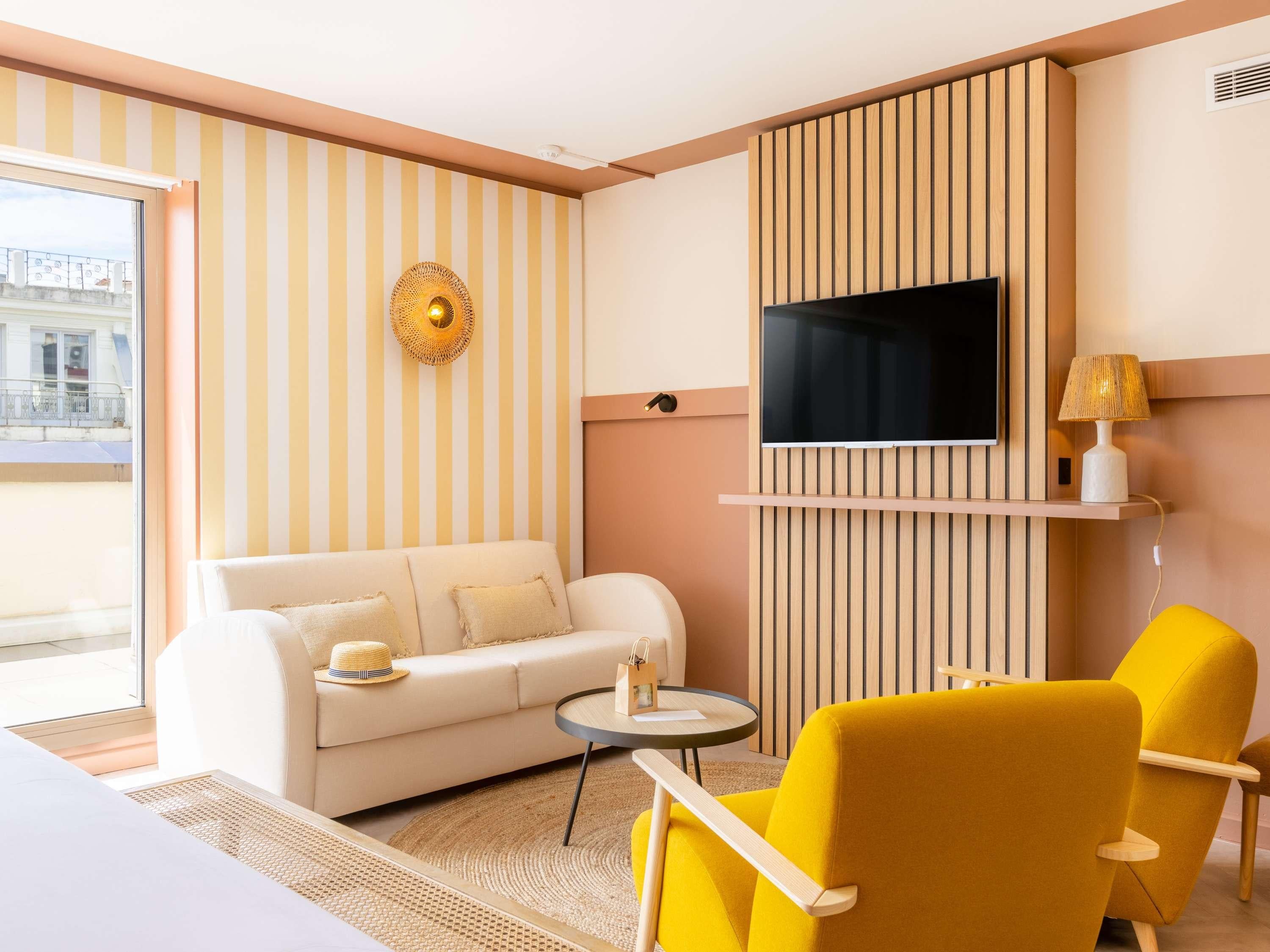 Double Classic Garden View