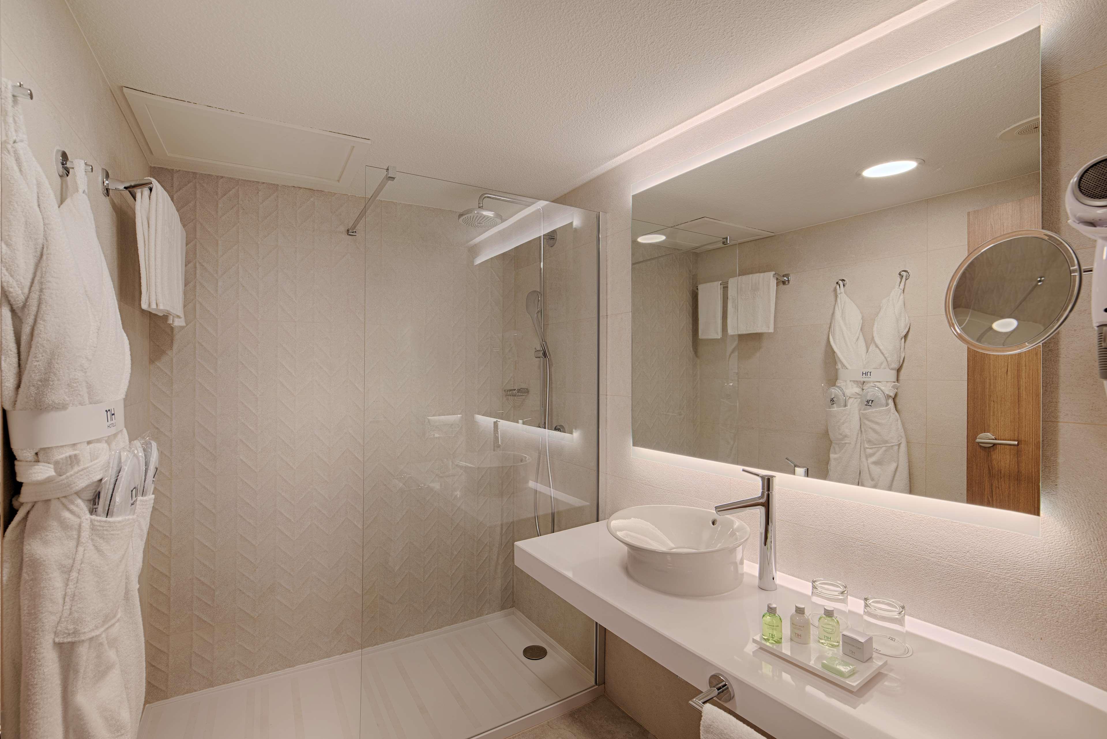 Junior Suite Capacity 1