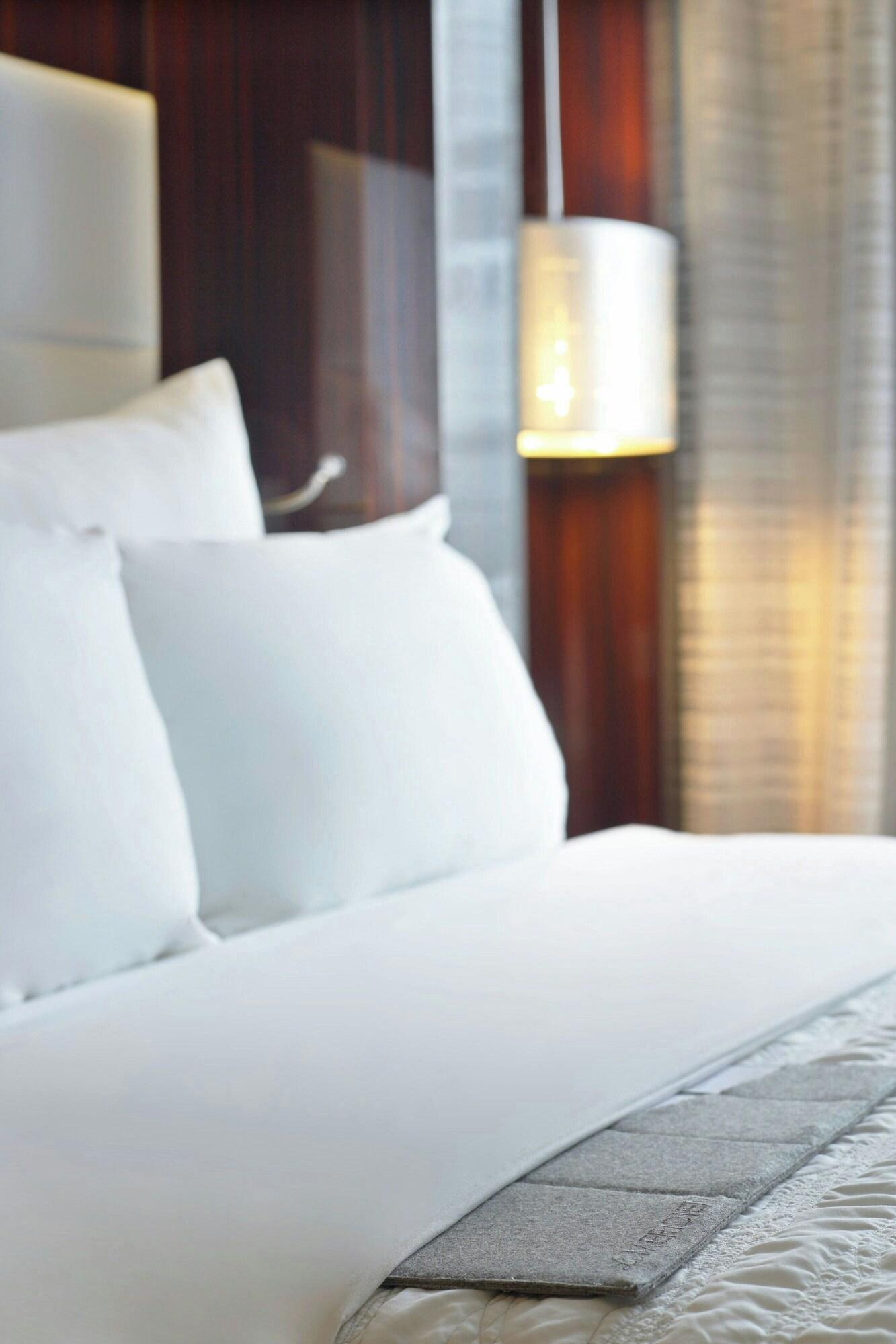 Junior Suite King Size Bed