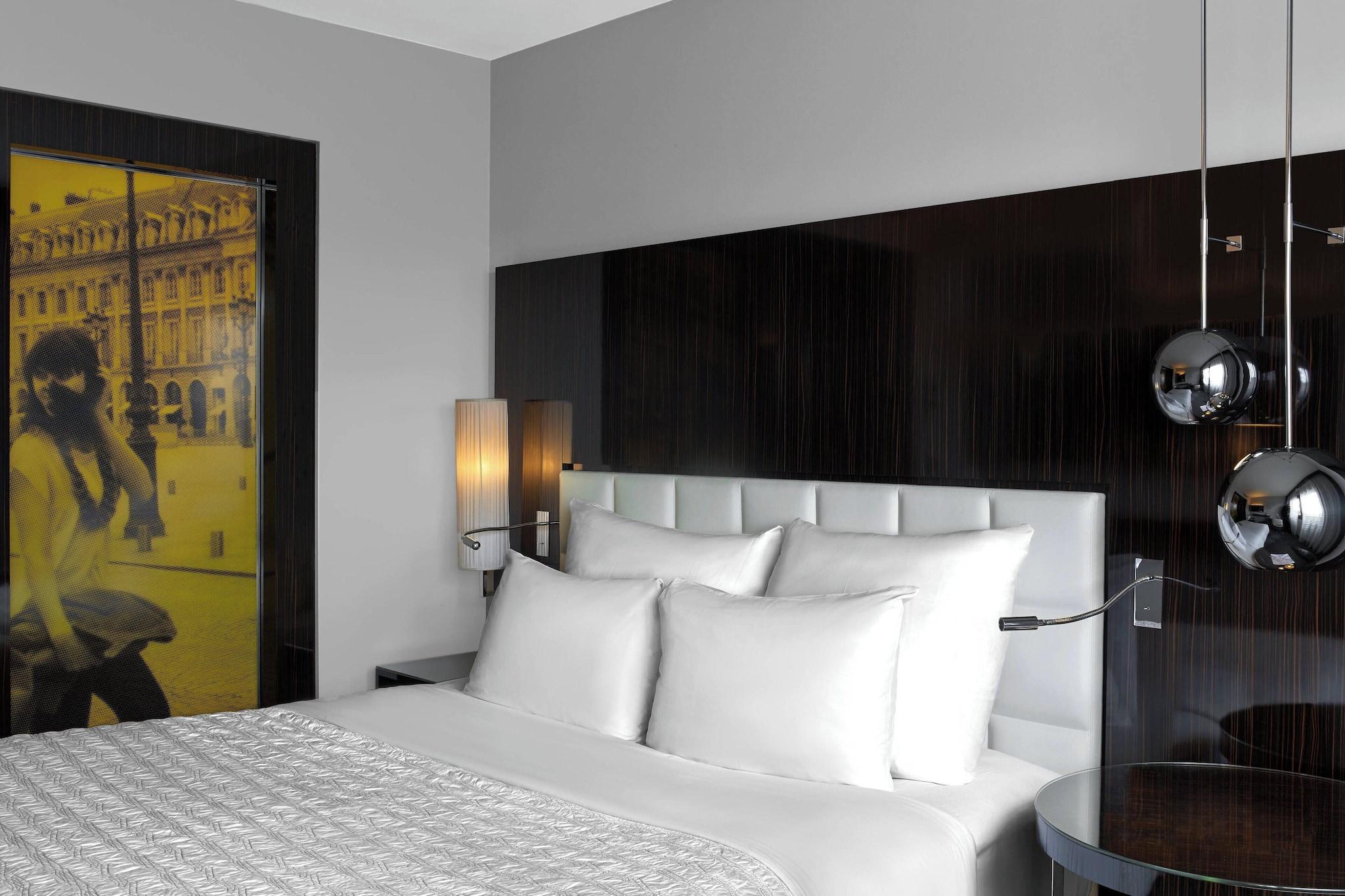 Family Room Two Beds