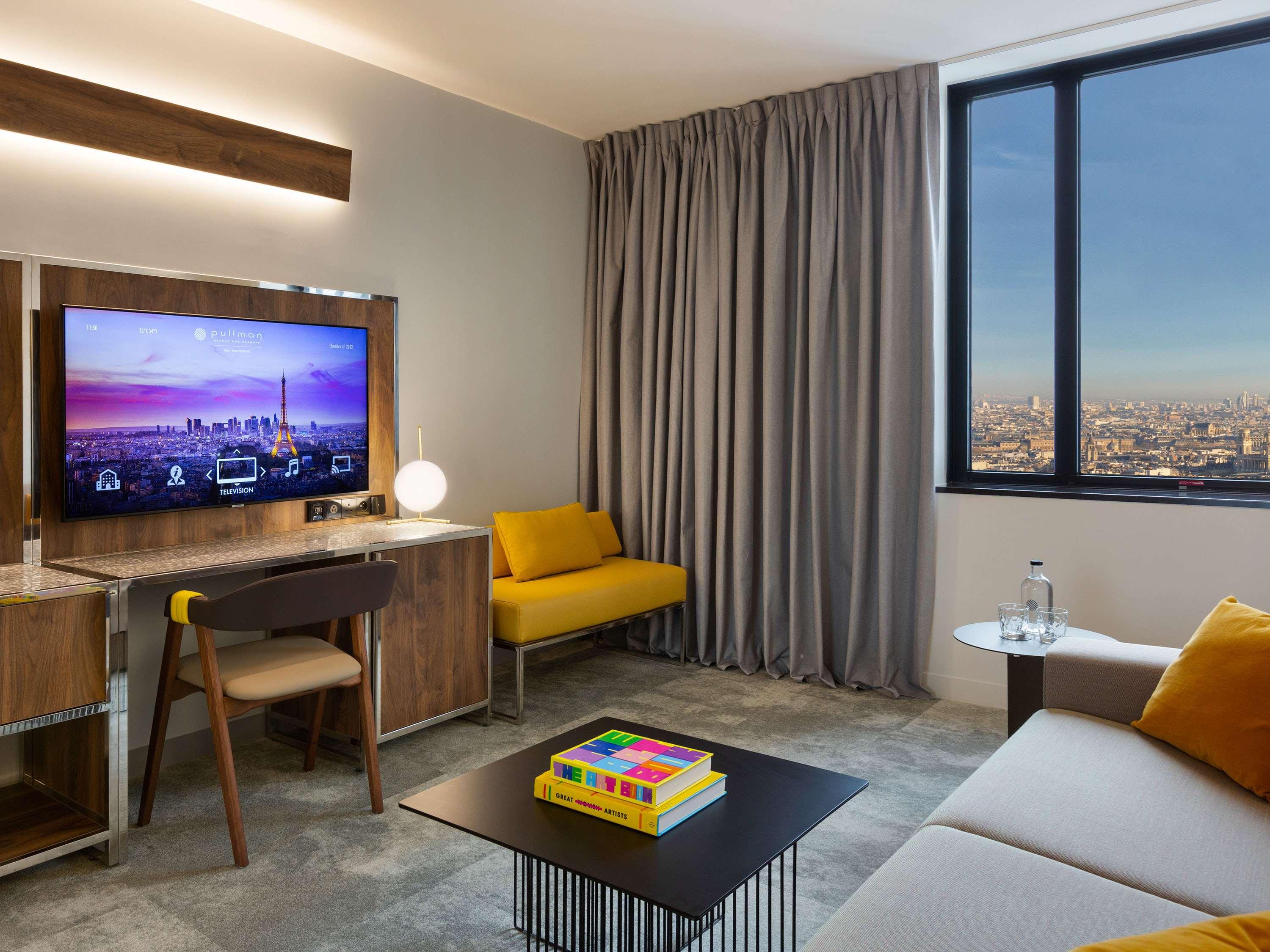 Suite Deluxe with Views