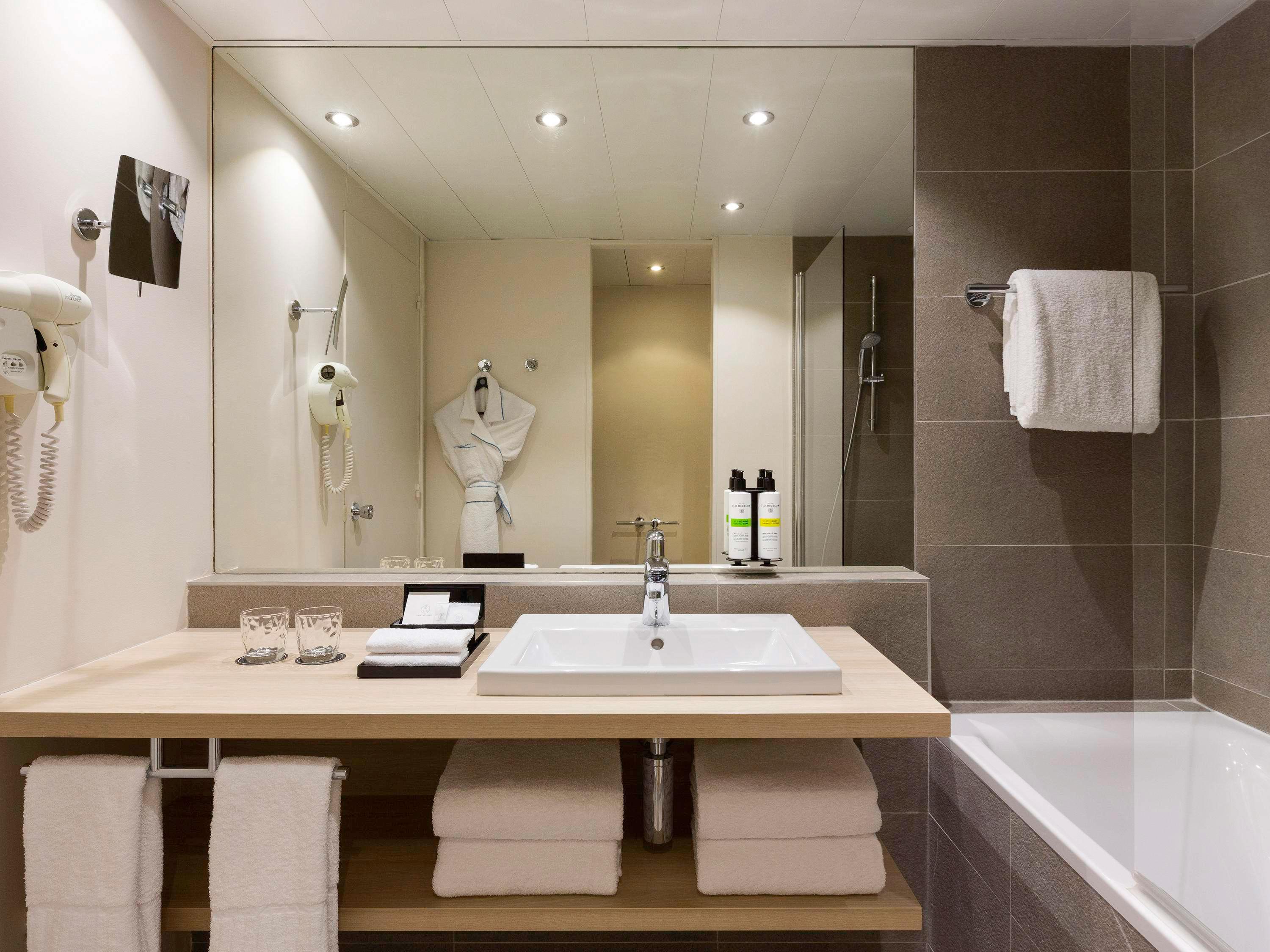 Family Room Classic Two Queen Beds