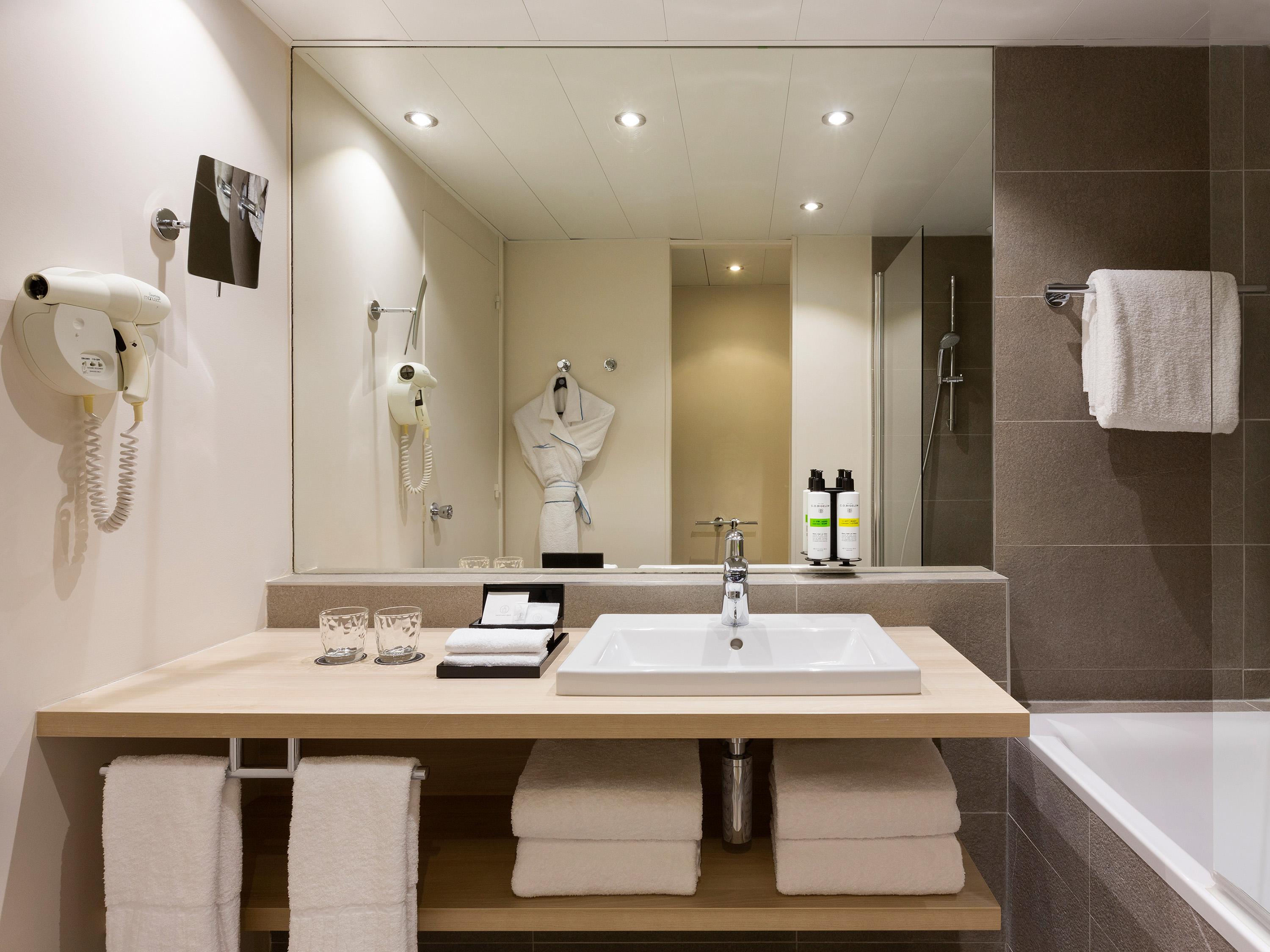 Family Room Connecting Room