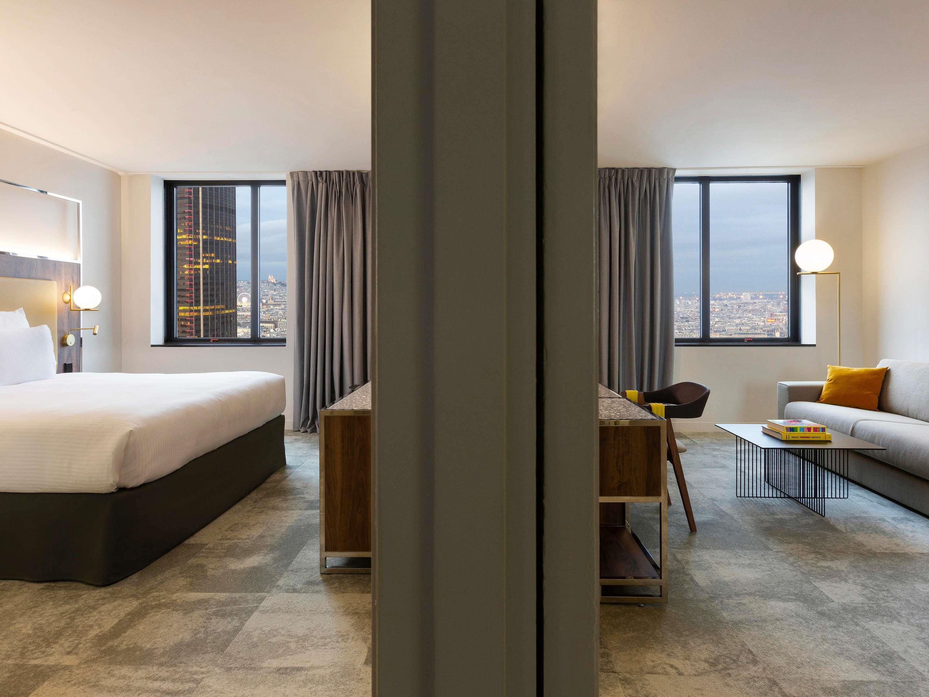 Suite Deluxe with Views