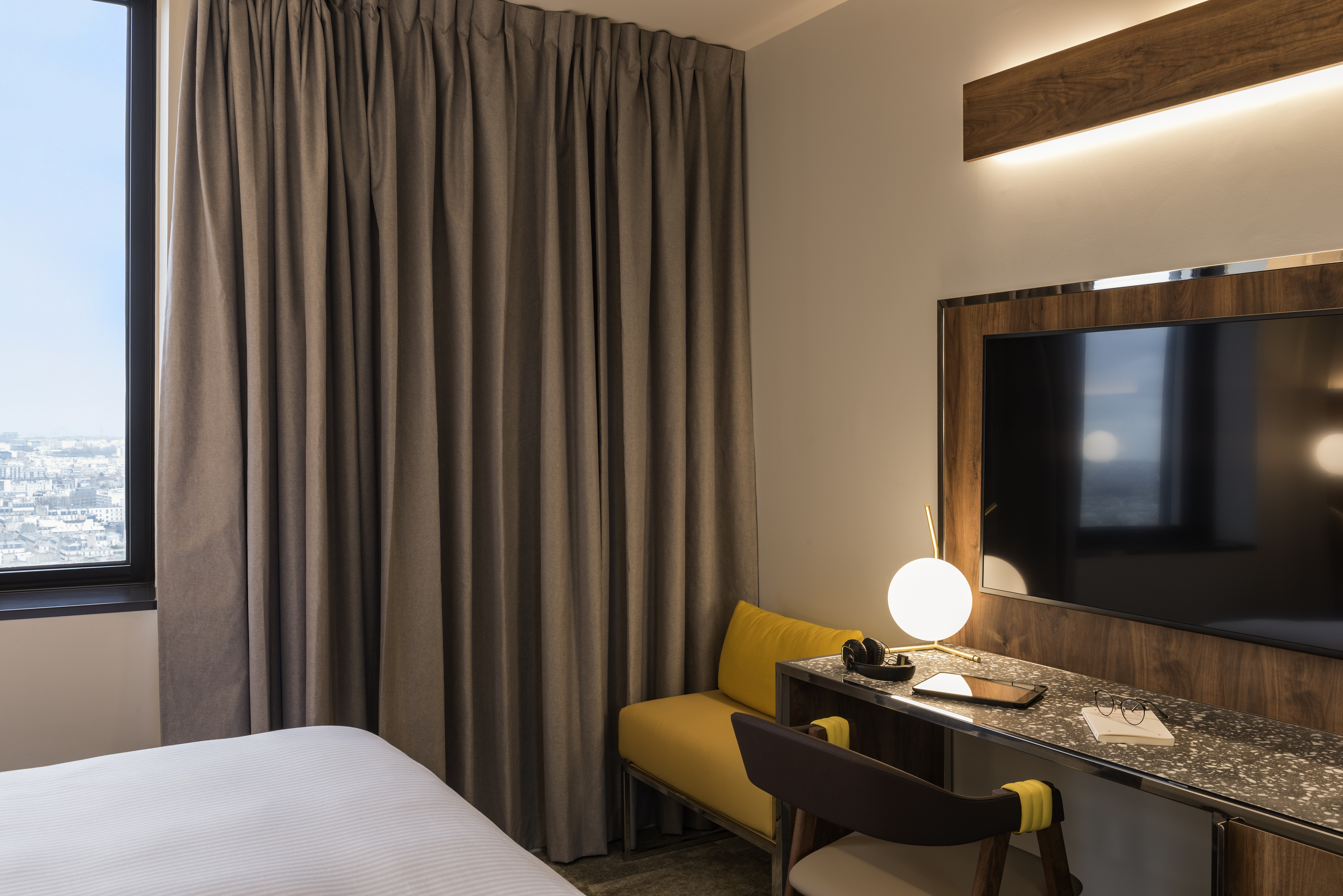 Double Deluxe Premium