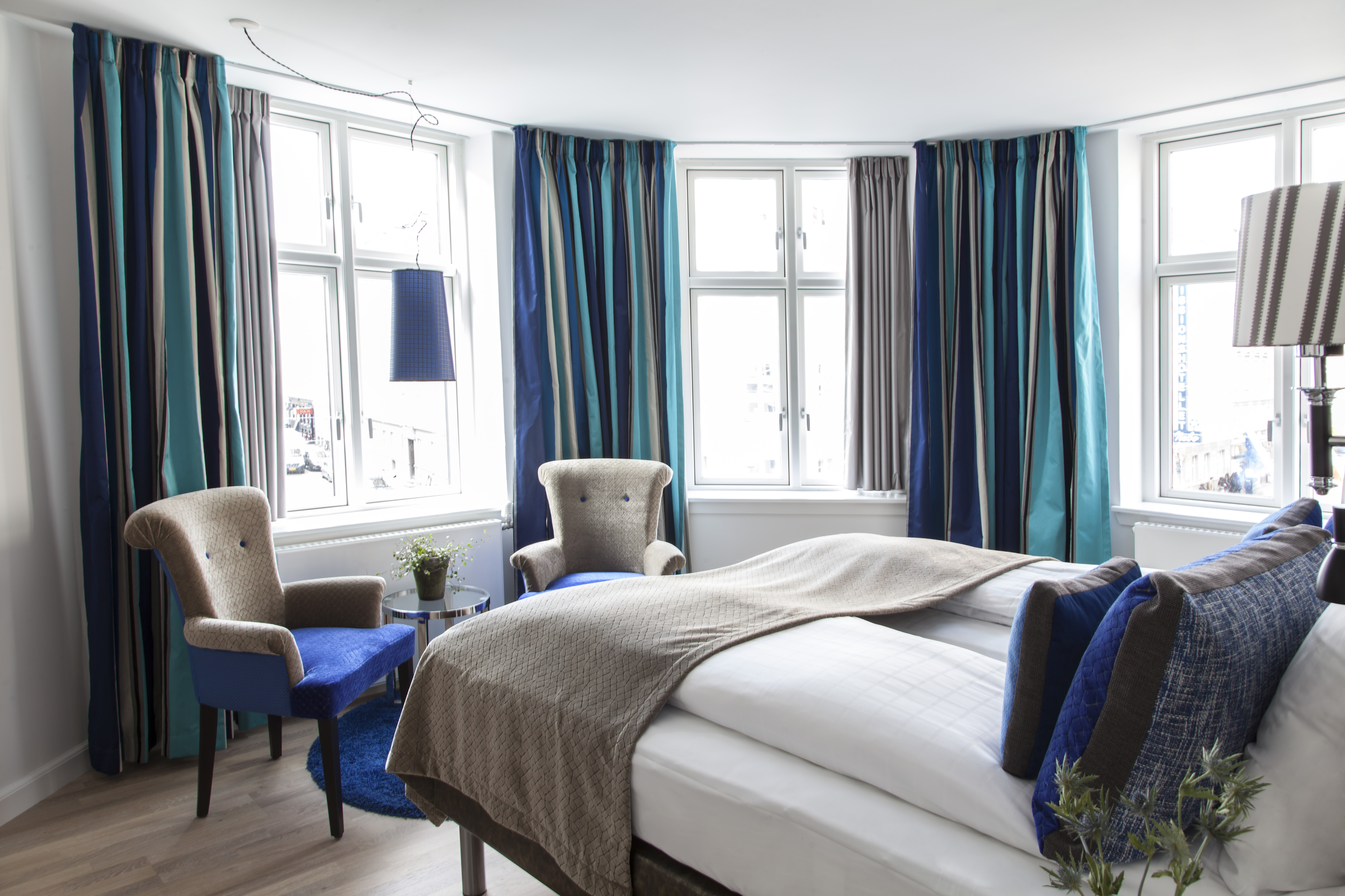 Double or Twin Standard