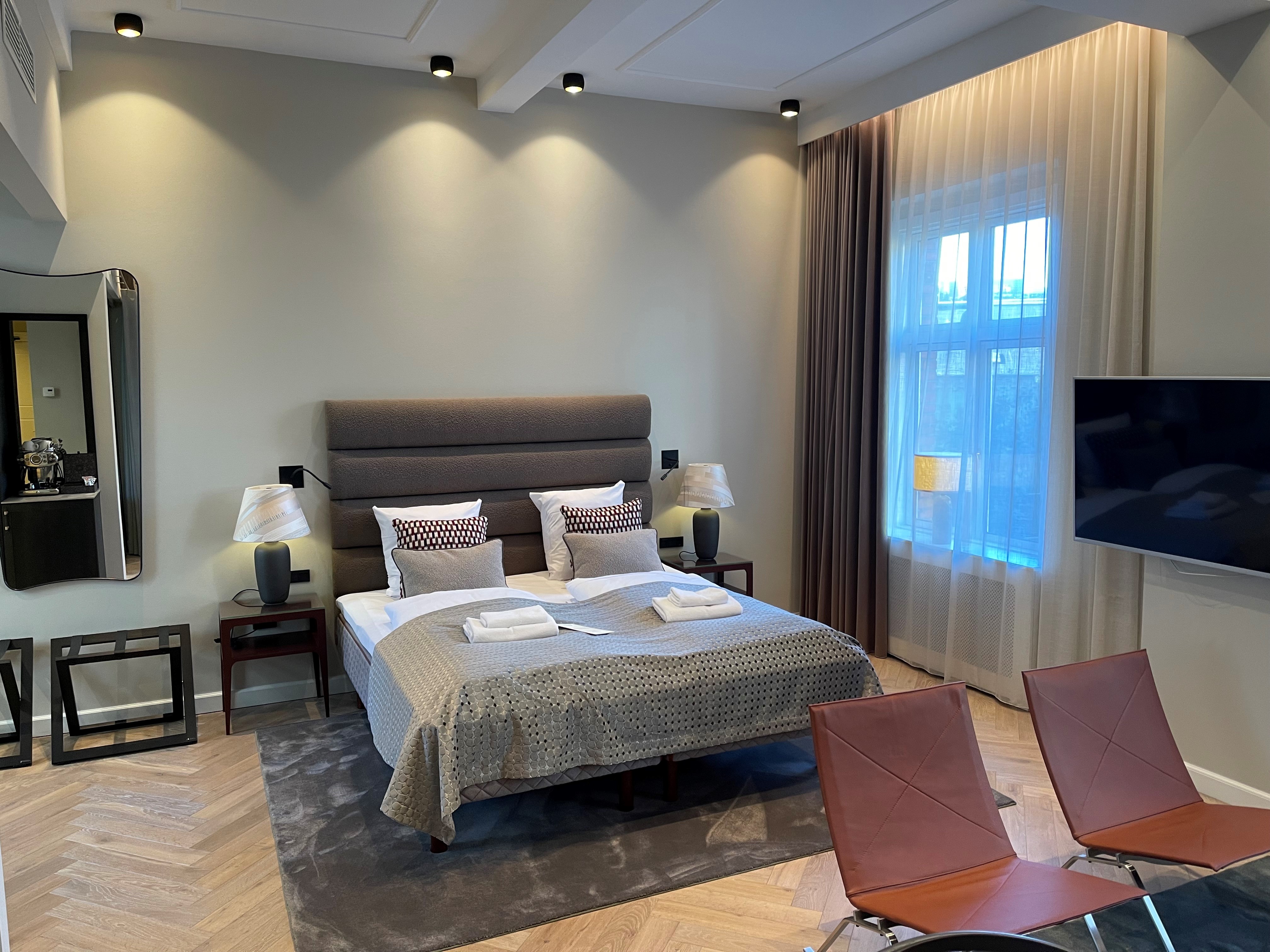 Double Deluxe Superior