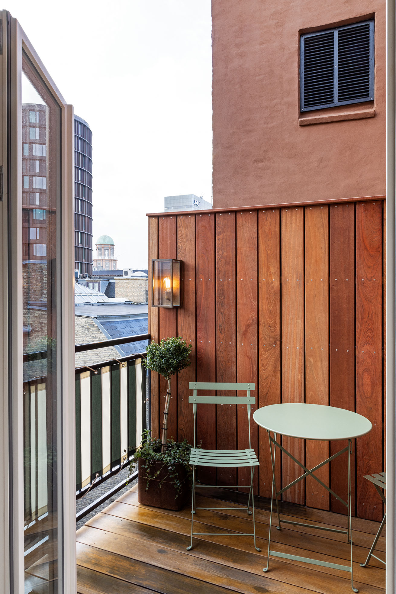 Double Deluxe Superior