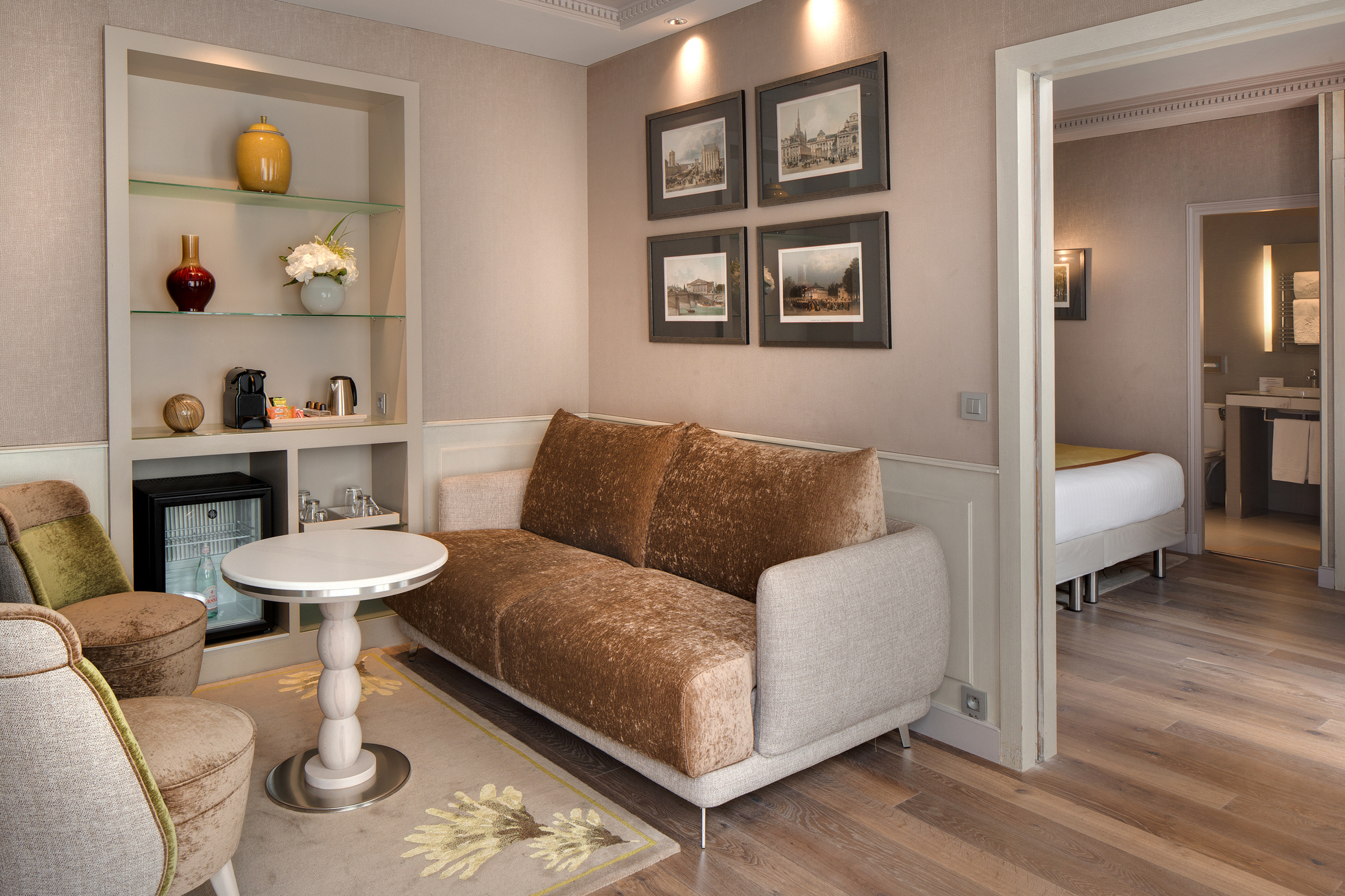 Junior Suite Capacity 1 One Bedroom