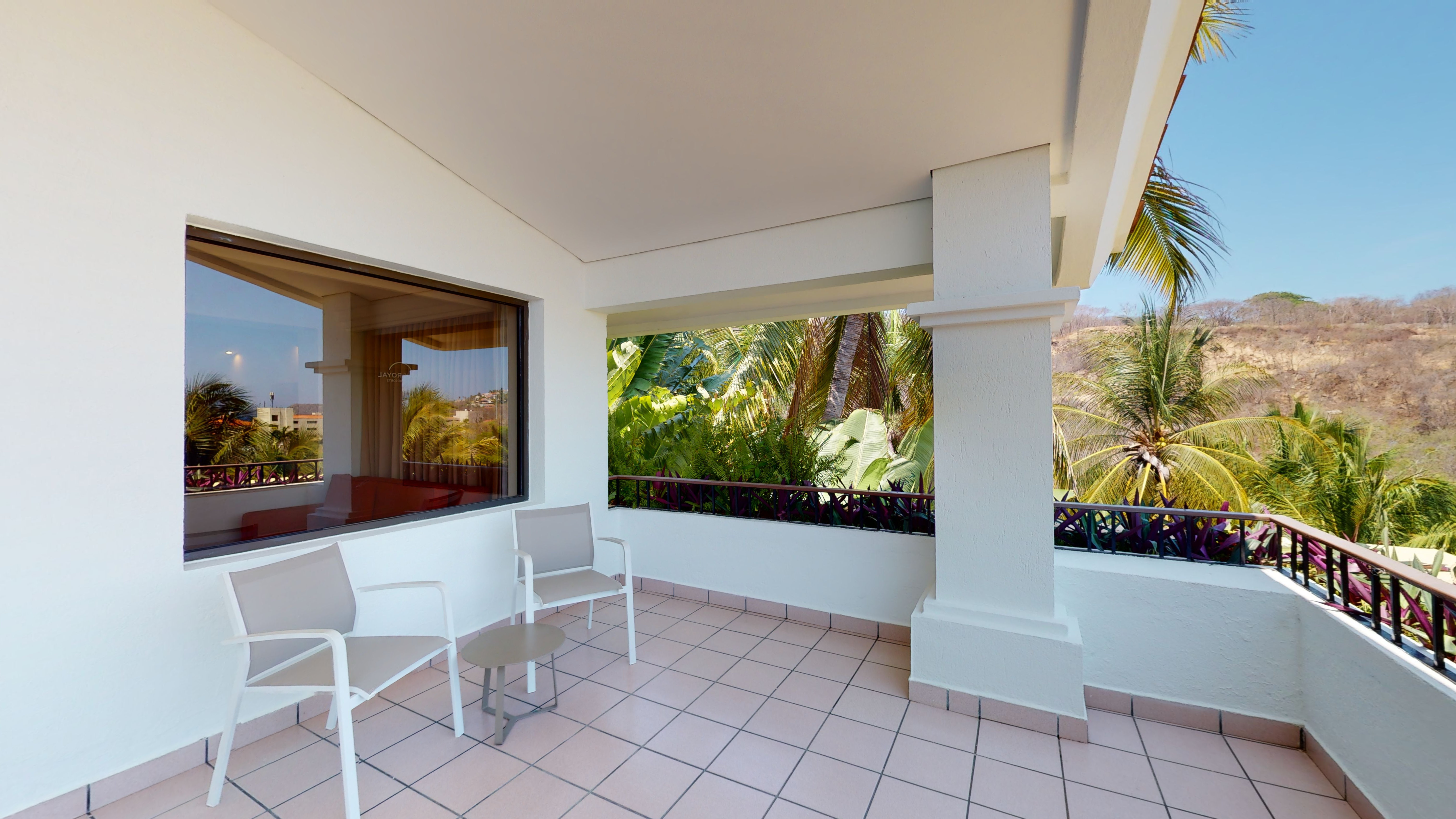 Double King Size Bed