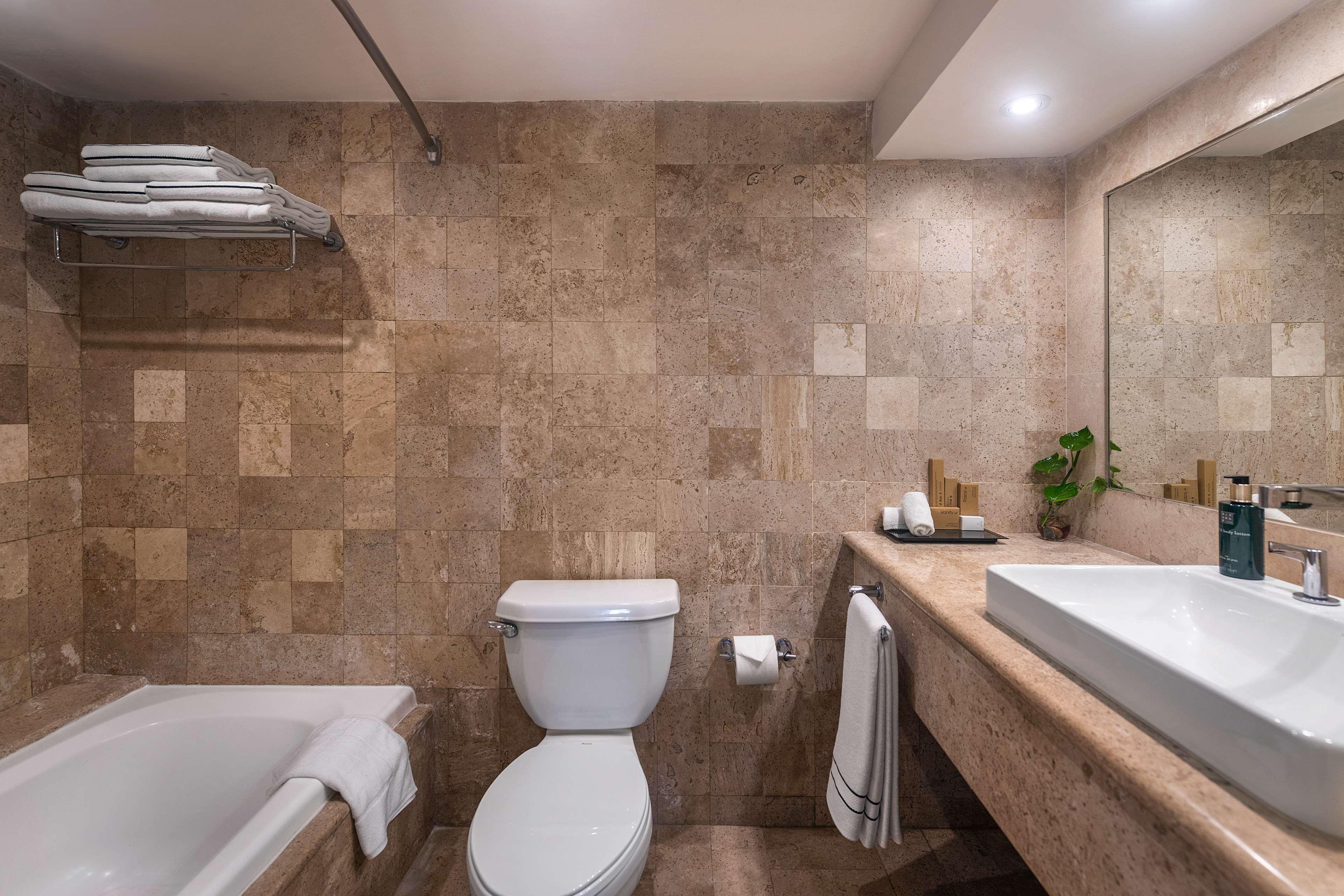 Junior Suite Standard