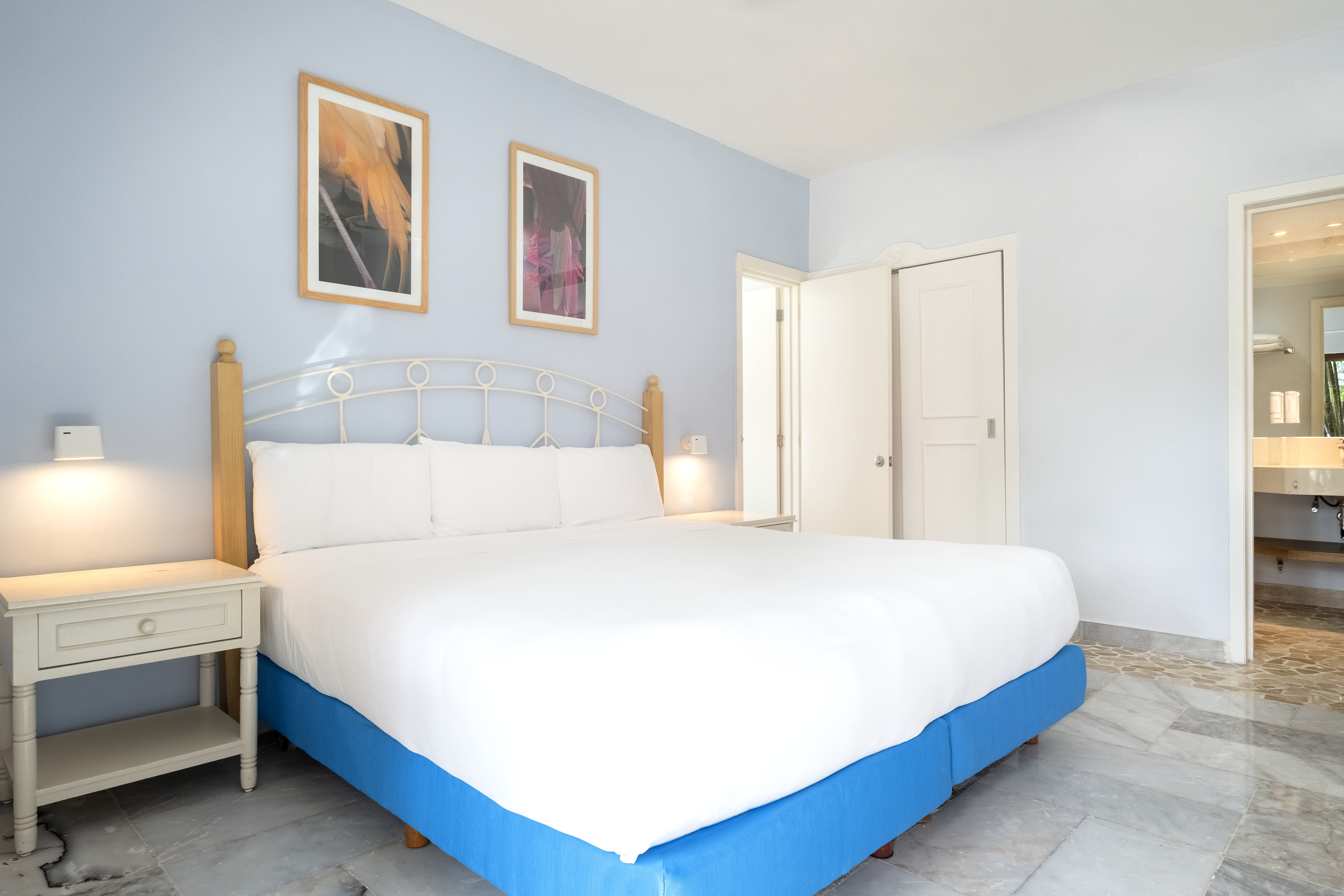 Family Room Standard