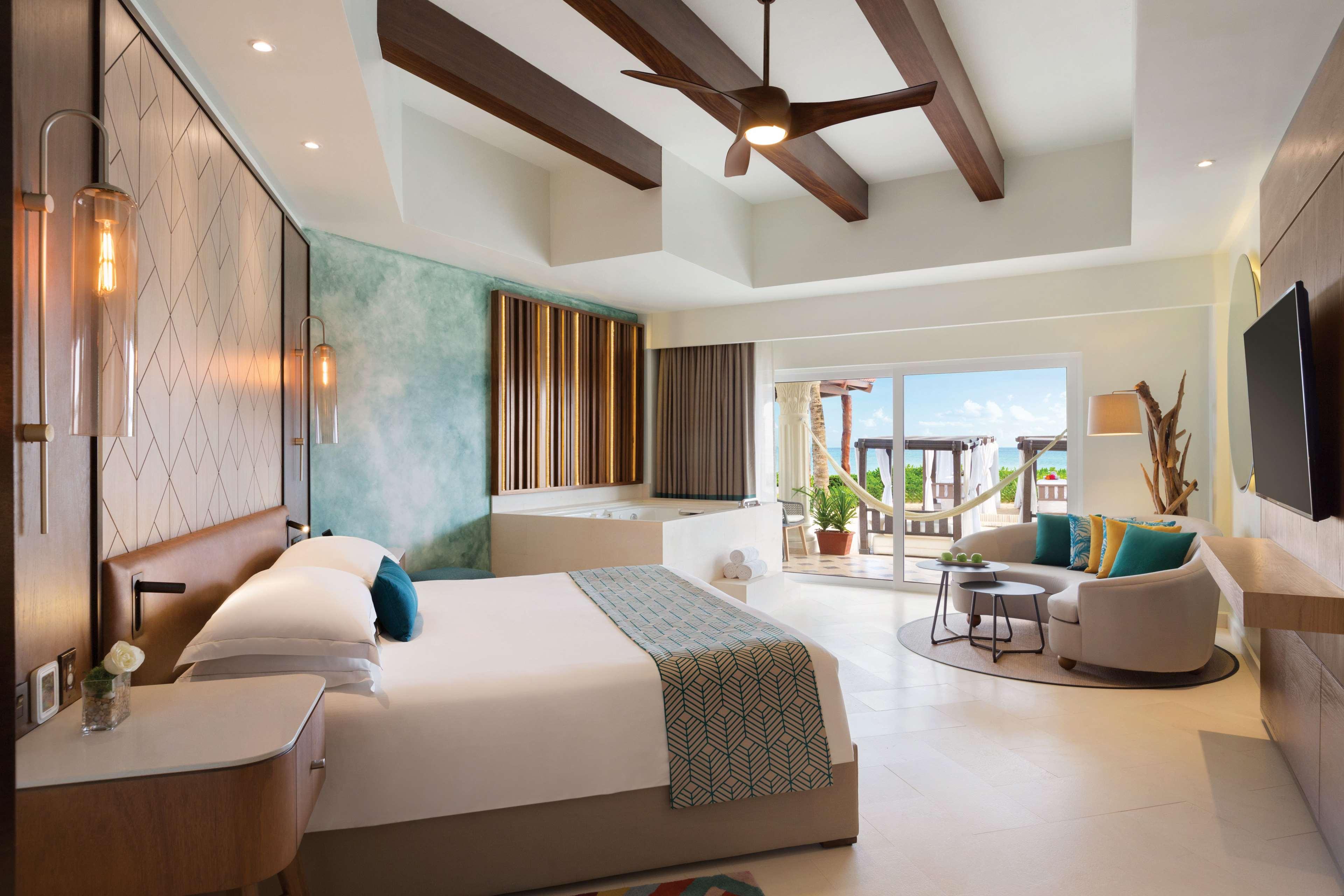 Junior Suite Ocean Front