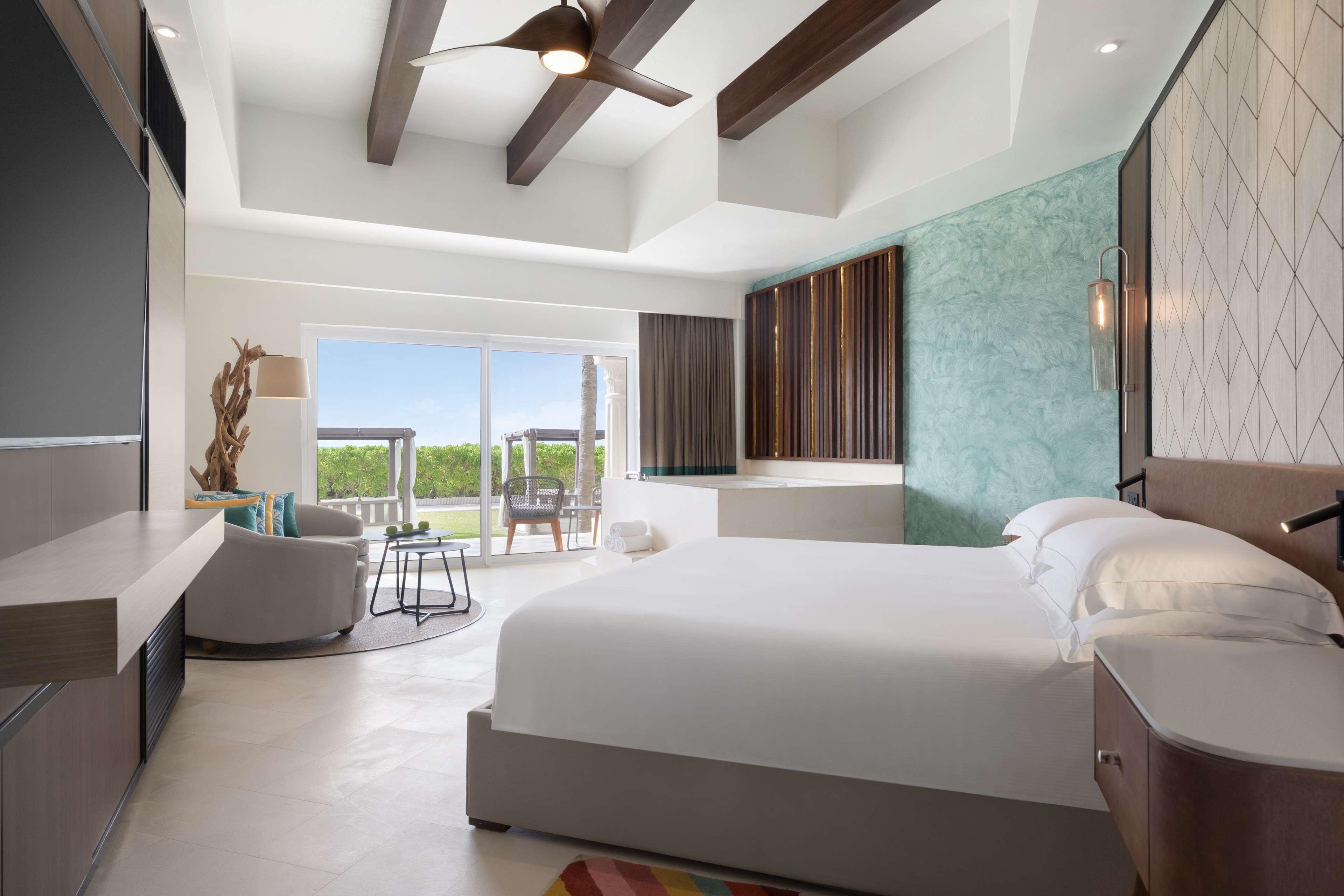 Junior Suite Ocean Front