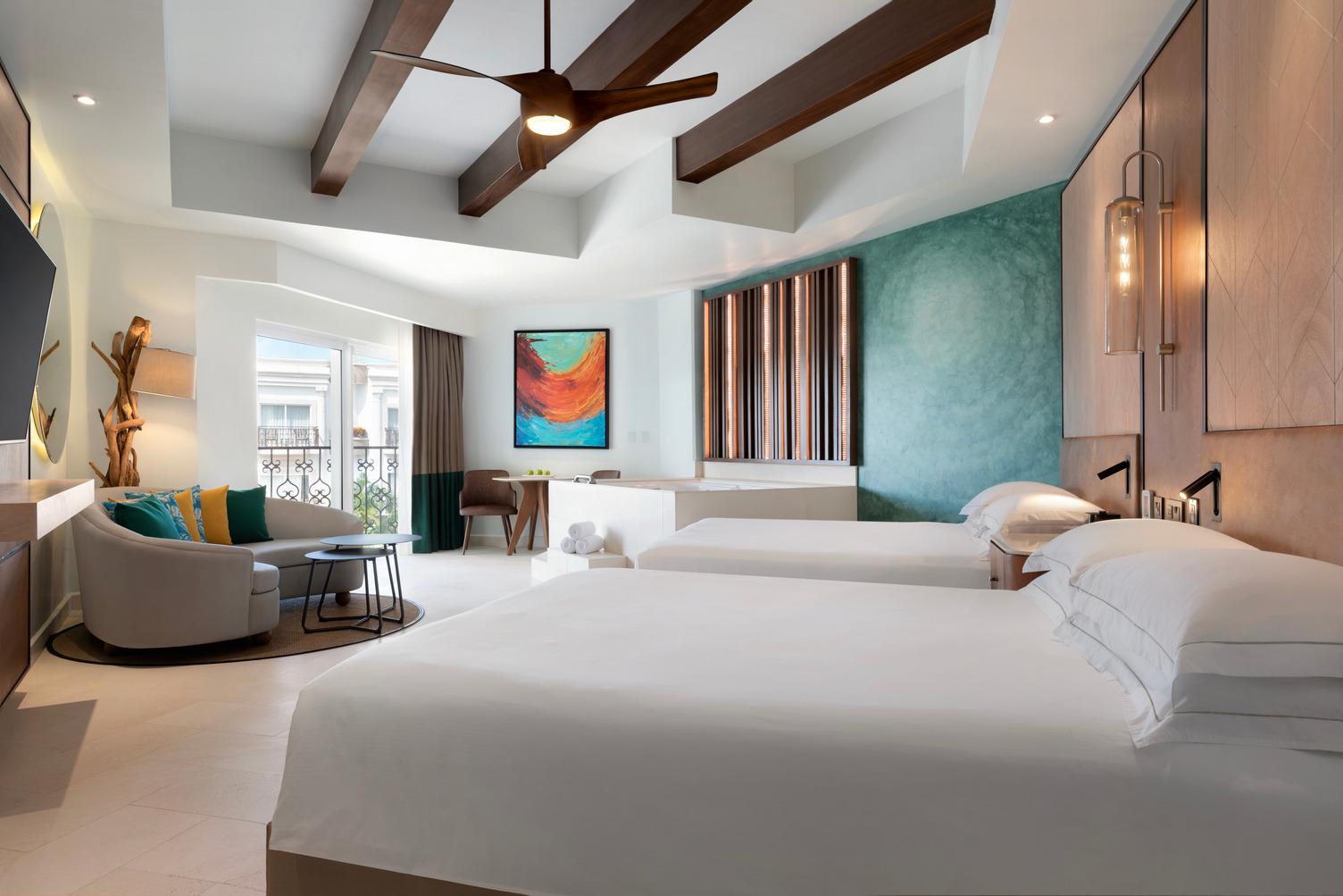 Junior Suite Accessible-two Queen Beds