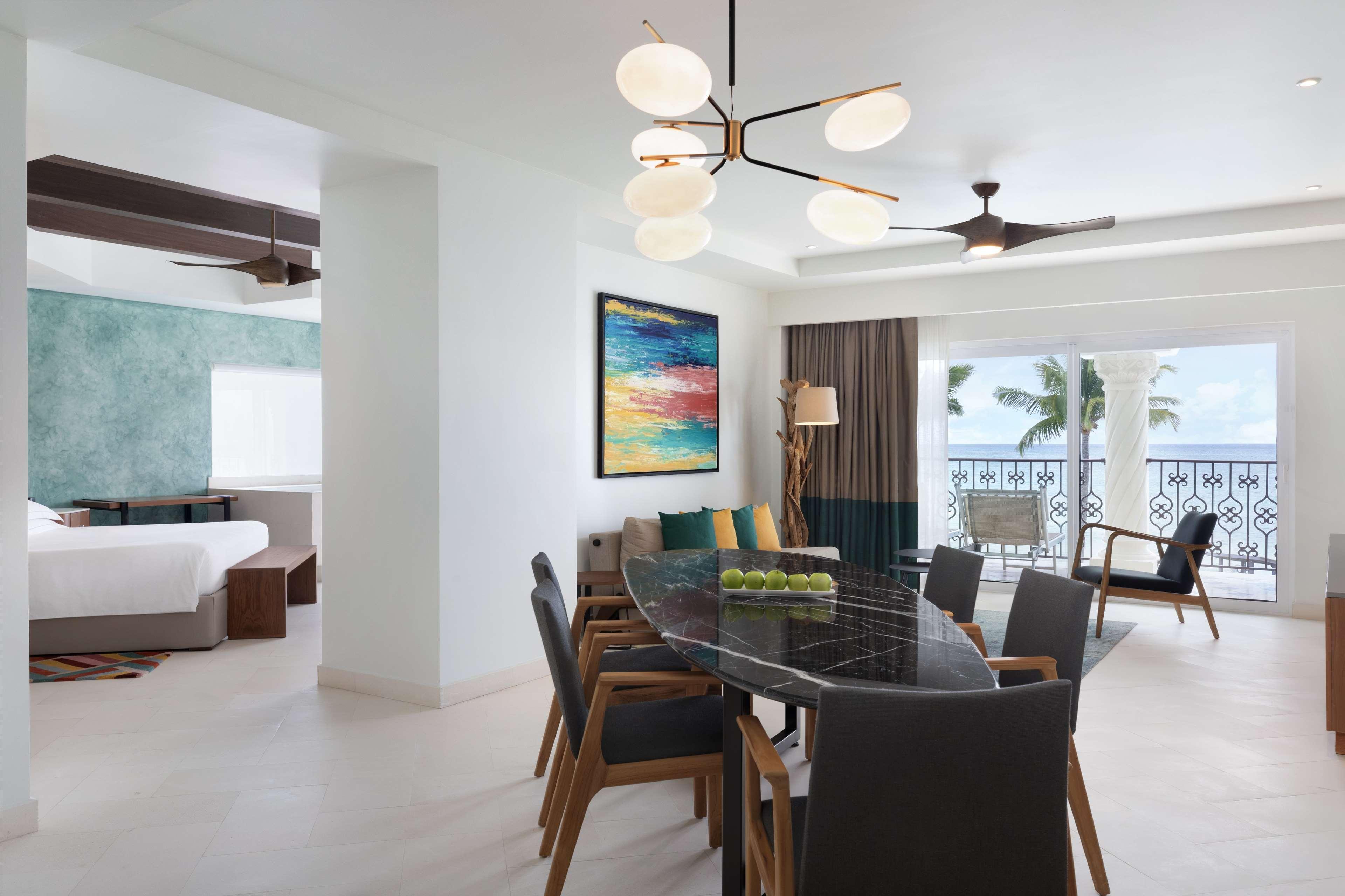 Suite King Bed One Bedroom 