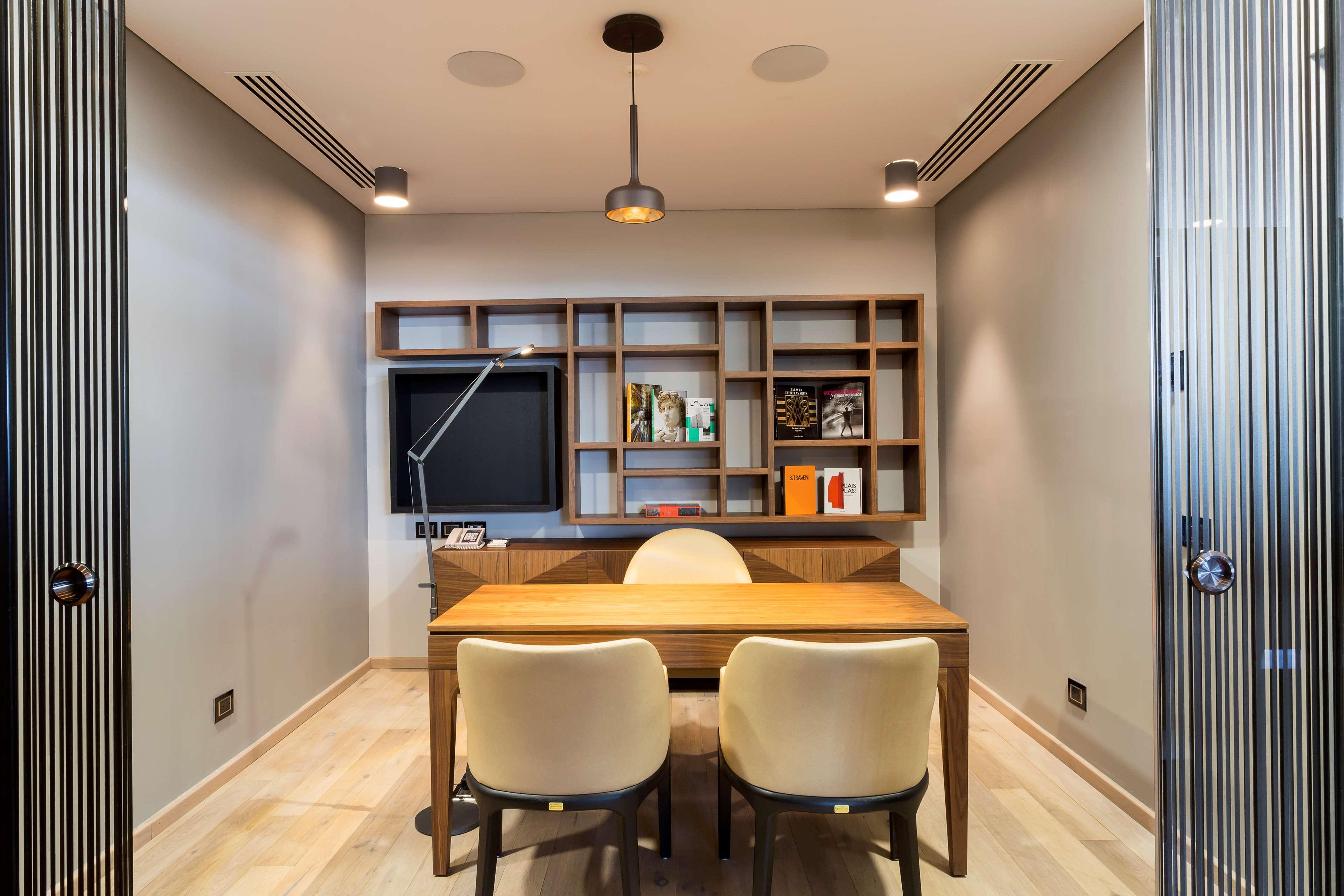 Suite King Bed One Bedroom 