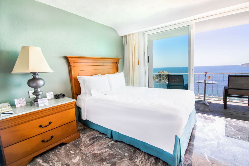 Room Sea View King Bed