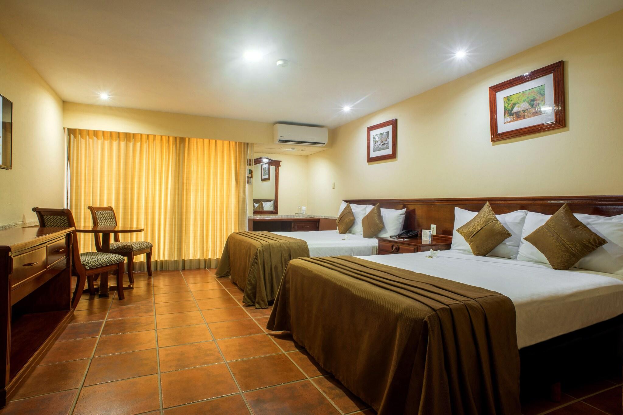 Double Executive Two Queen Beds