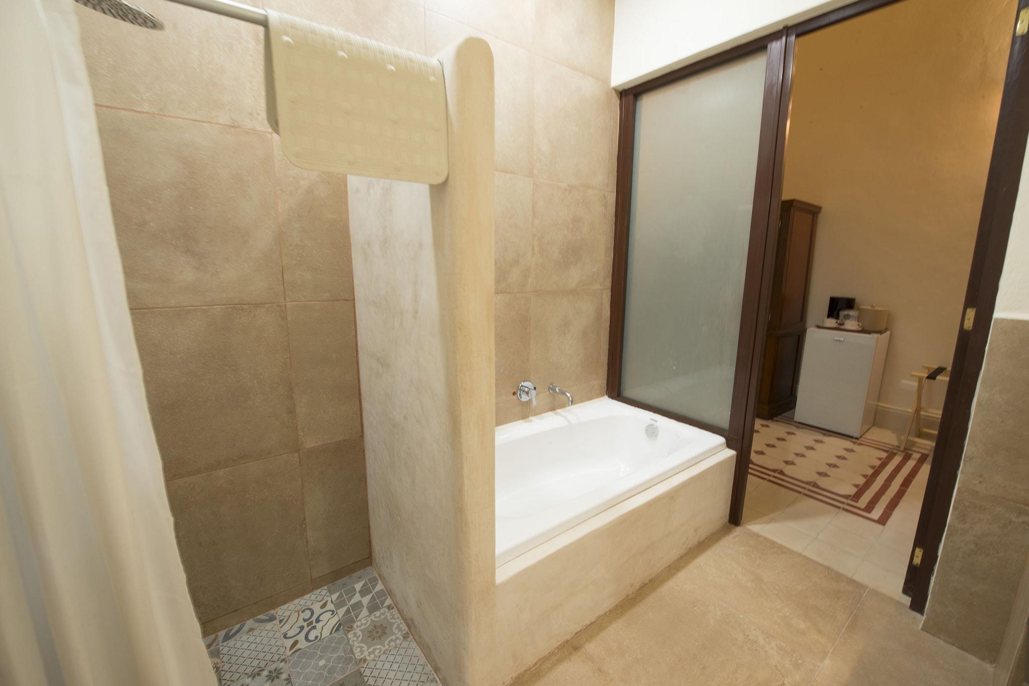 Villa Deluxe King Bed