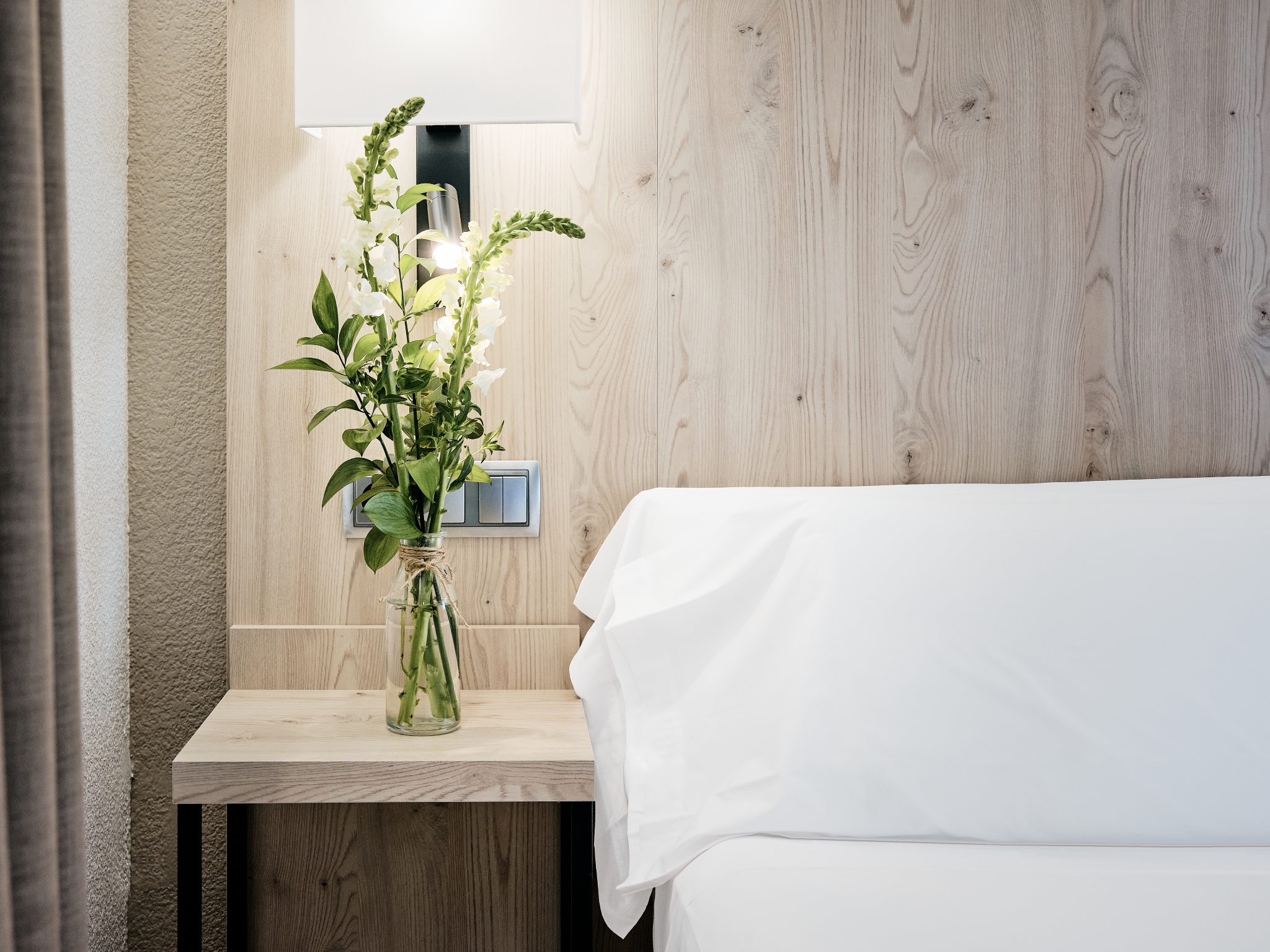 Double King Size Bed