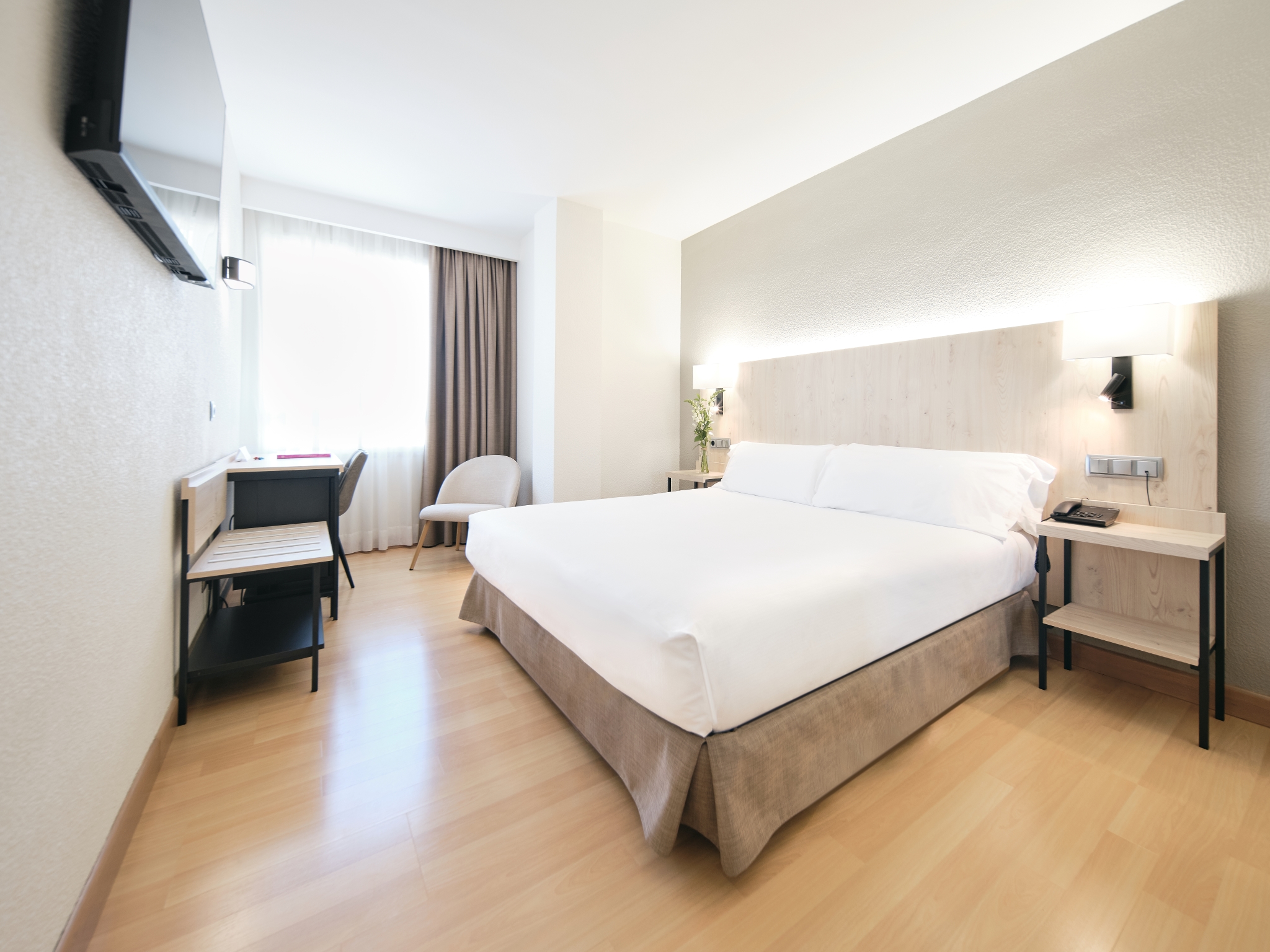 Double King Size Bed