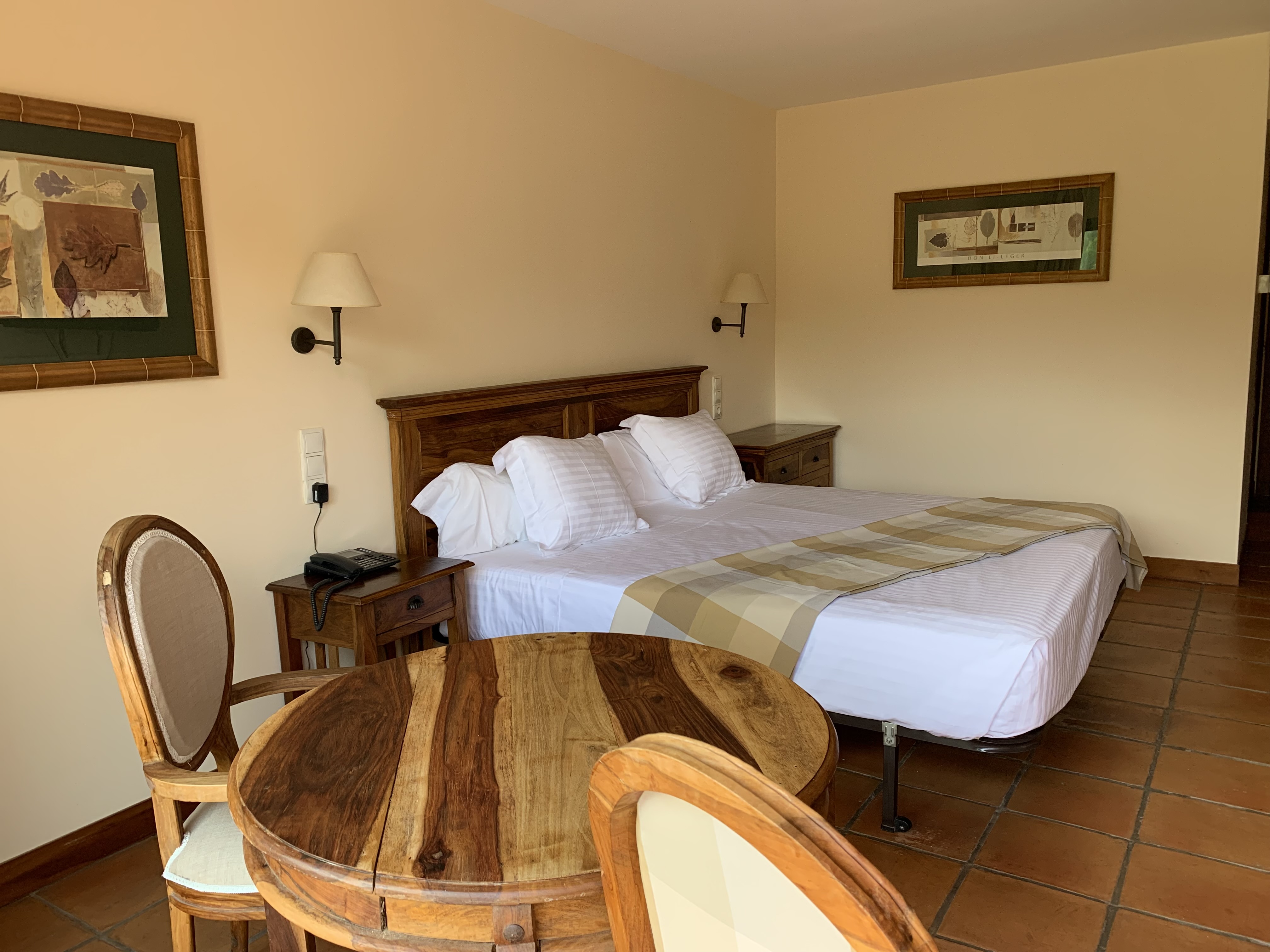 Double or Twin Superior