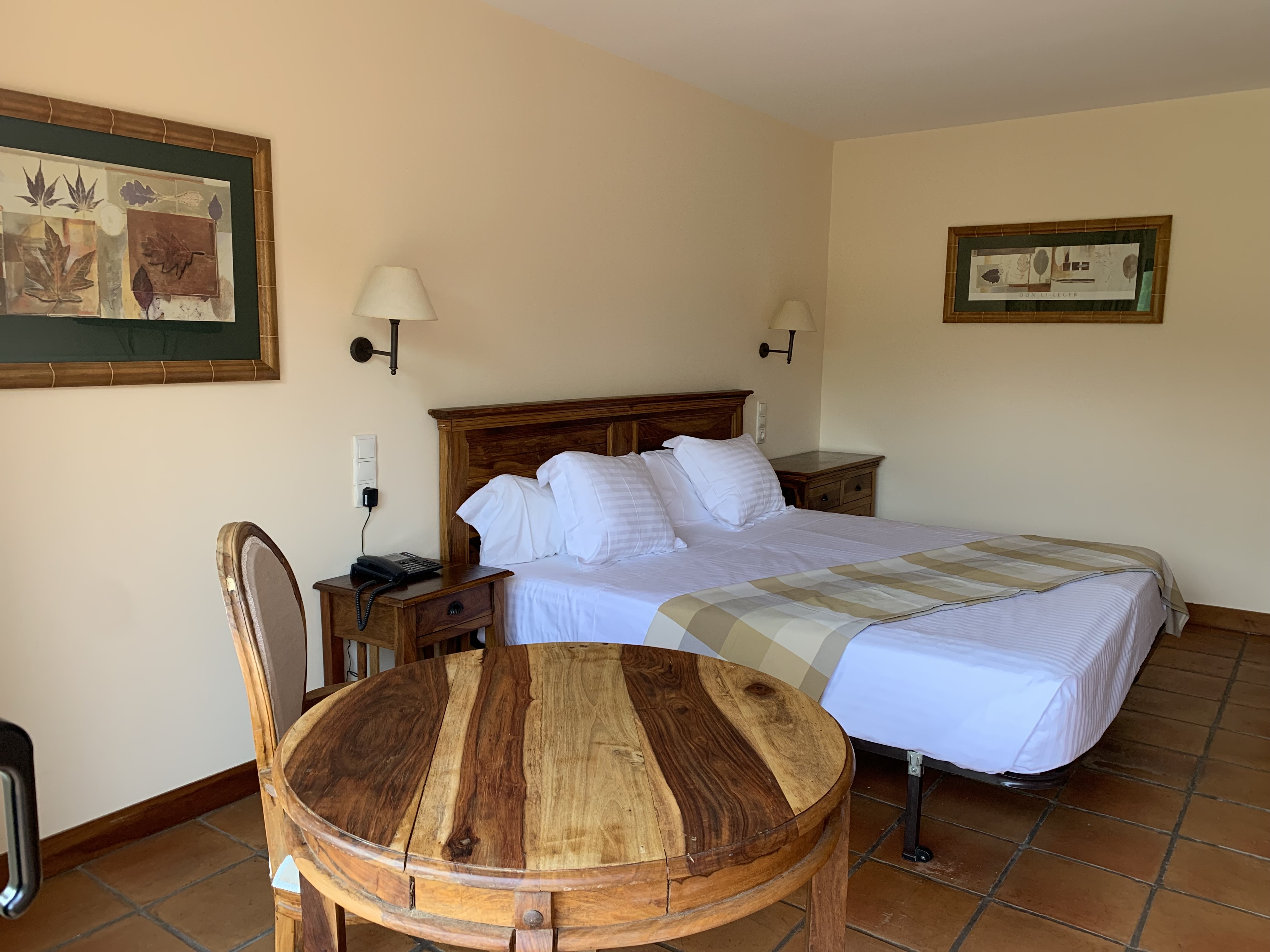 Double or Twin Standard