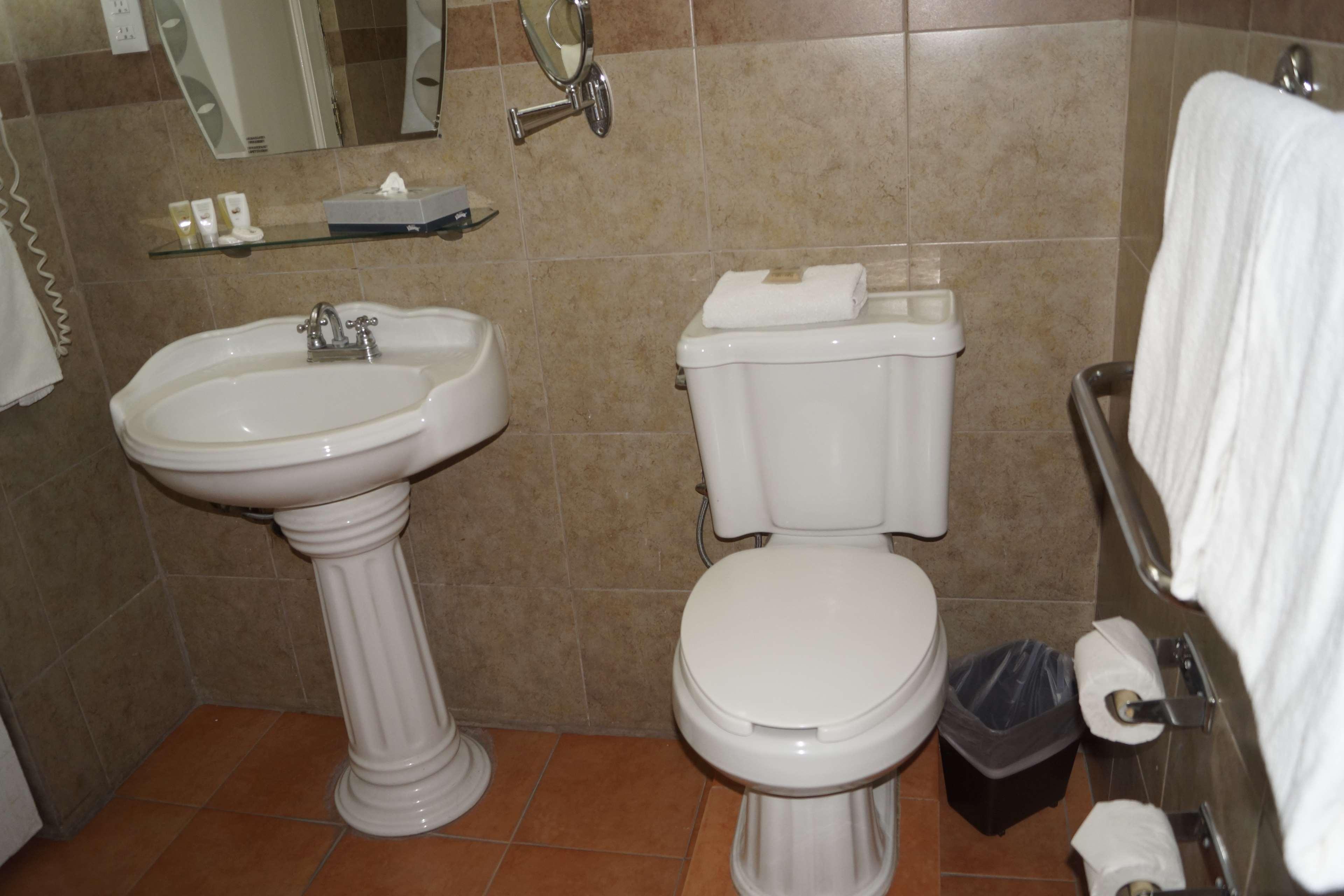 Double Two Double Beds Non Smoking