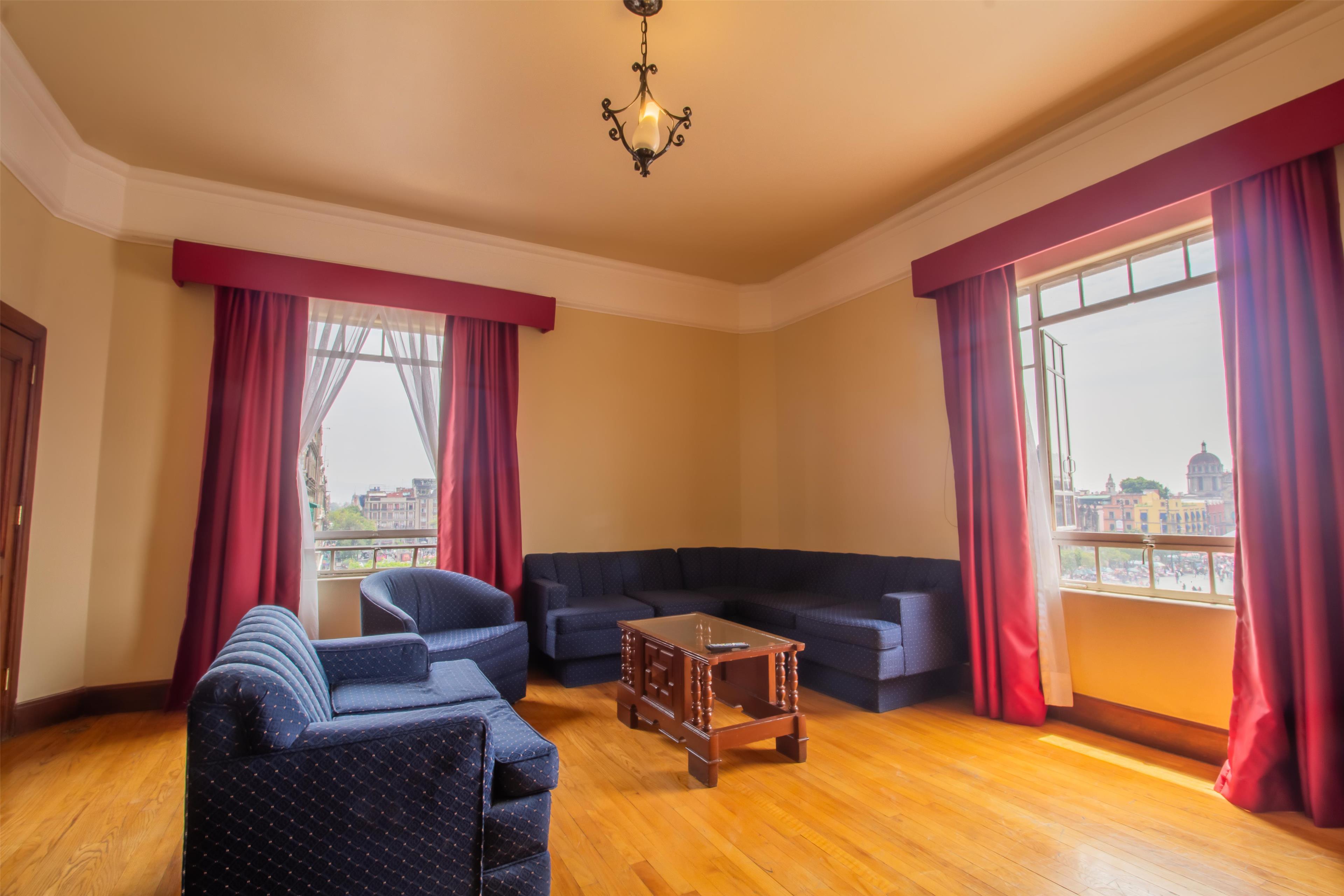 Suite King Bed Non Smoking