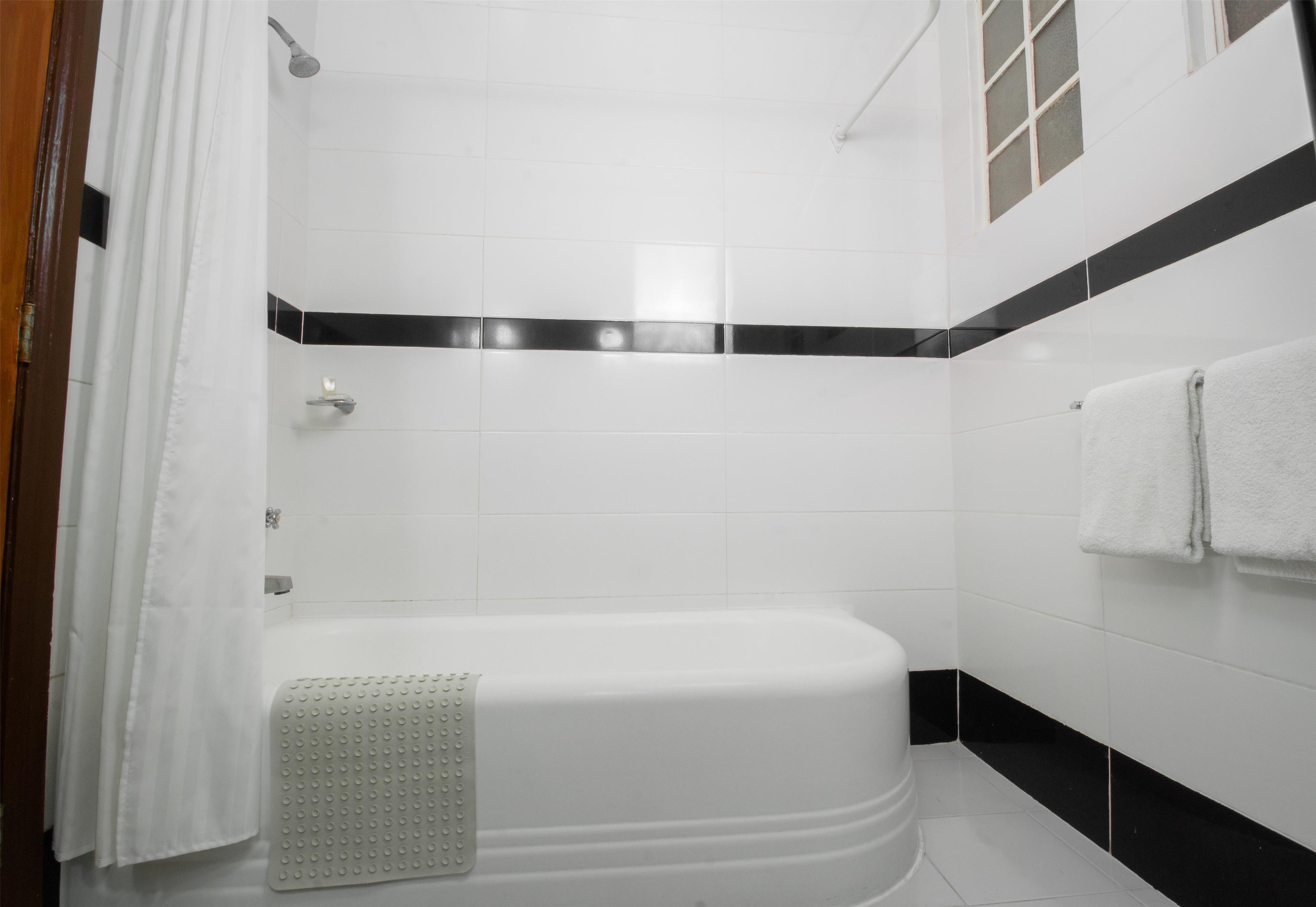 Double Two Double Beds Non Smoking