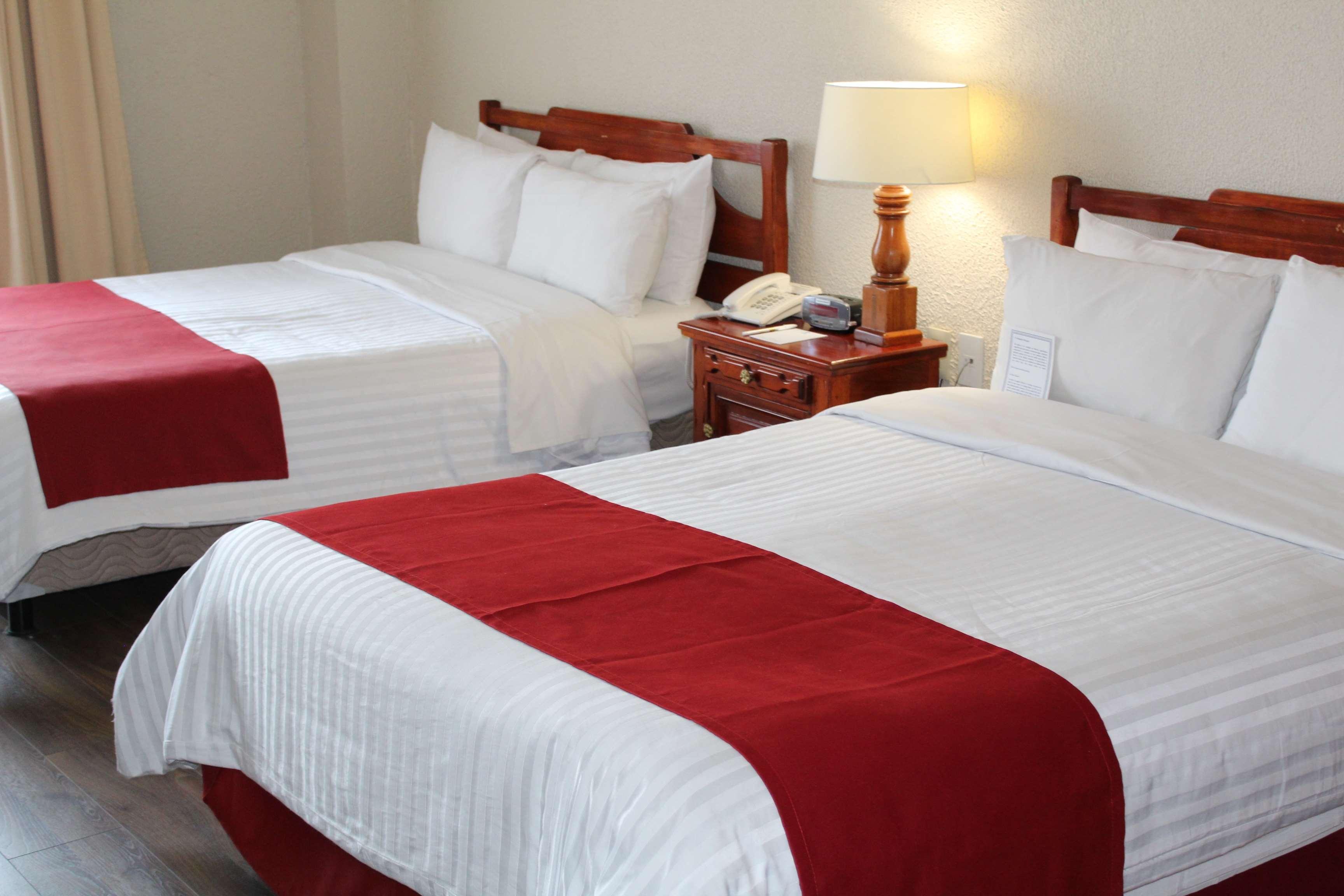 Double Two Double Beds Non Smoking