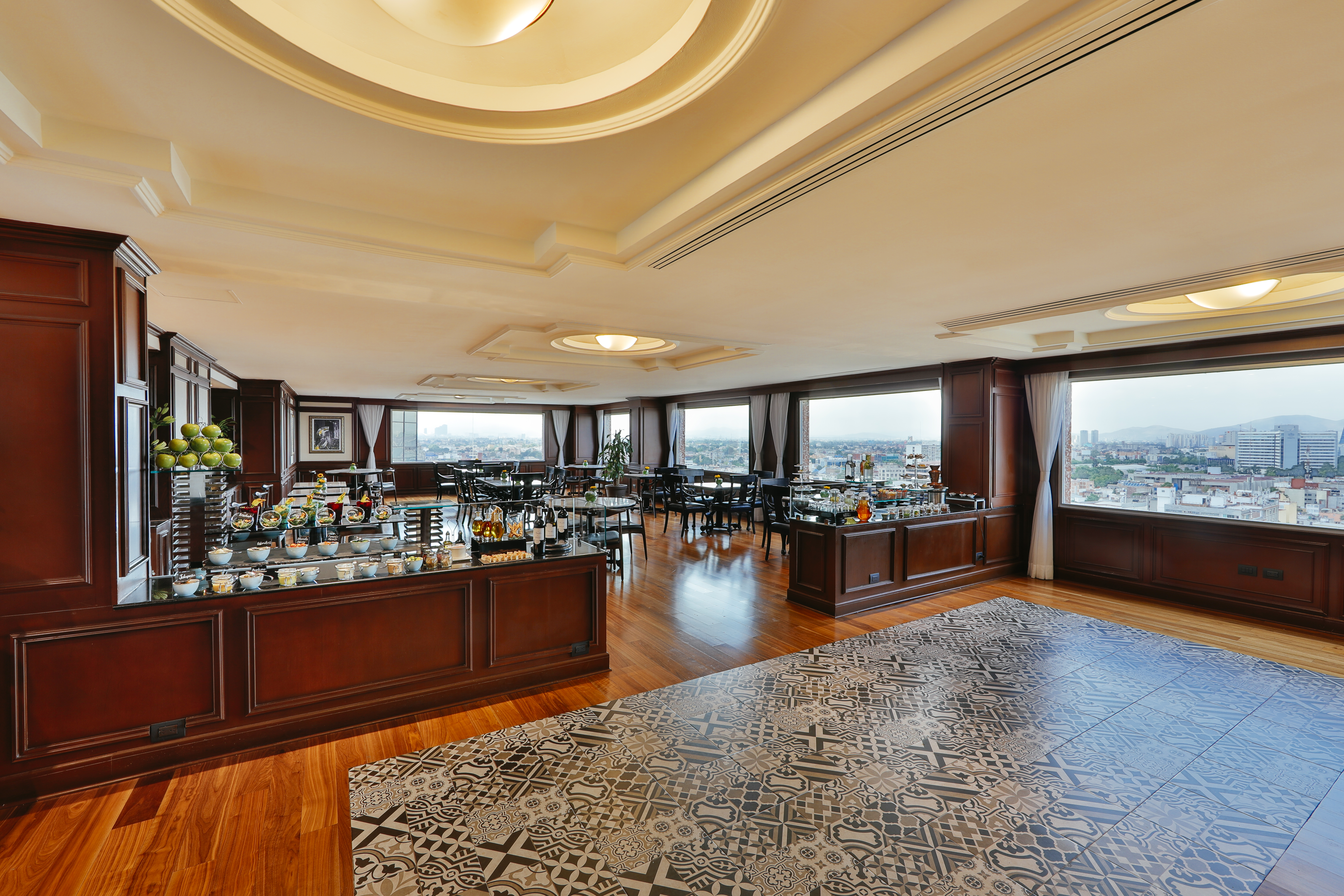 Suite Premium City View