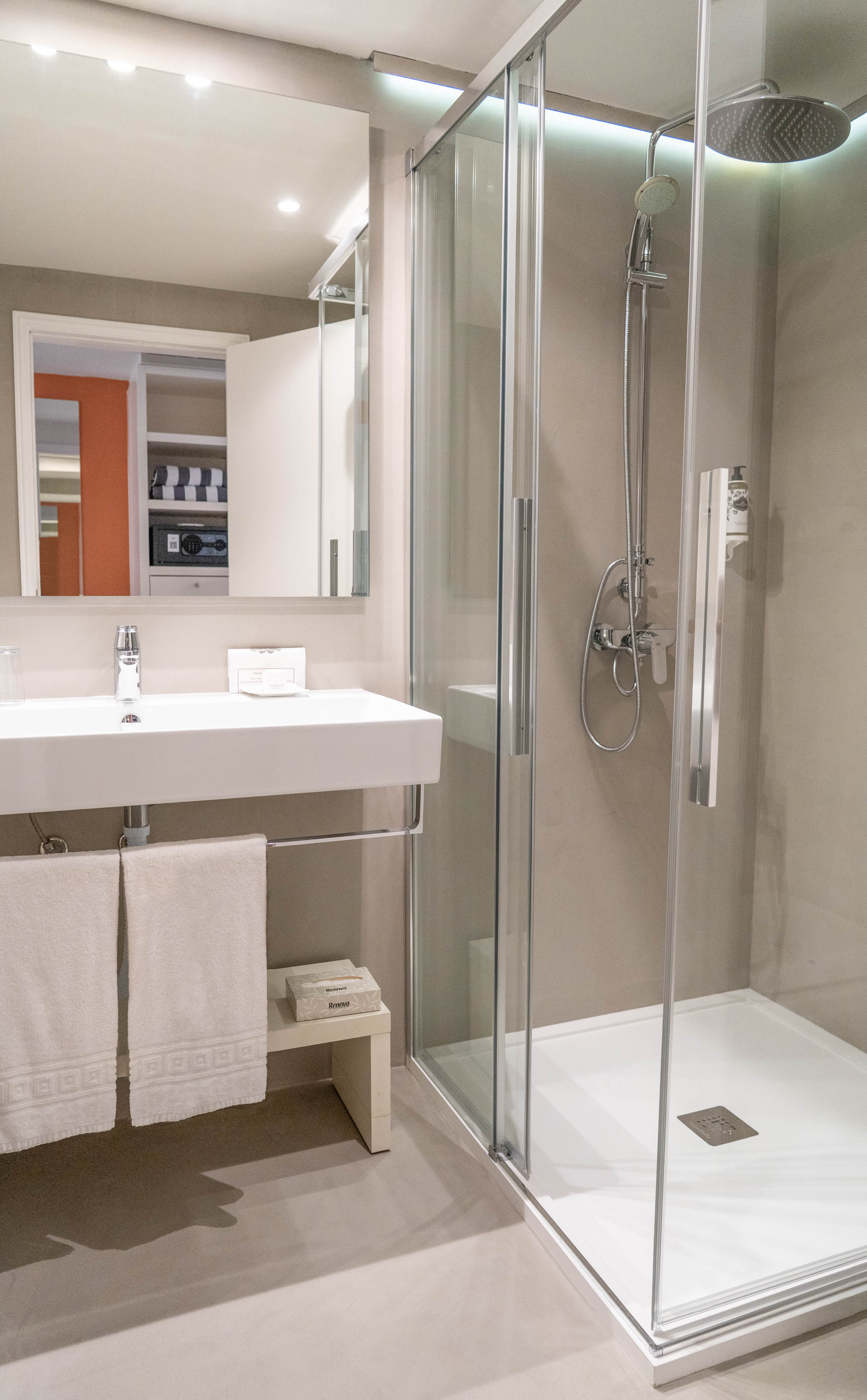 Double Single Classic