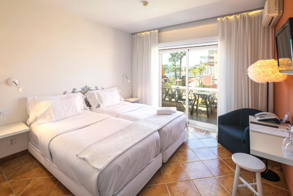 Double Single Classic