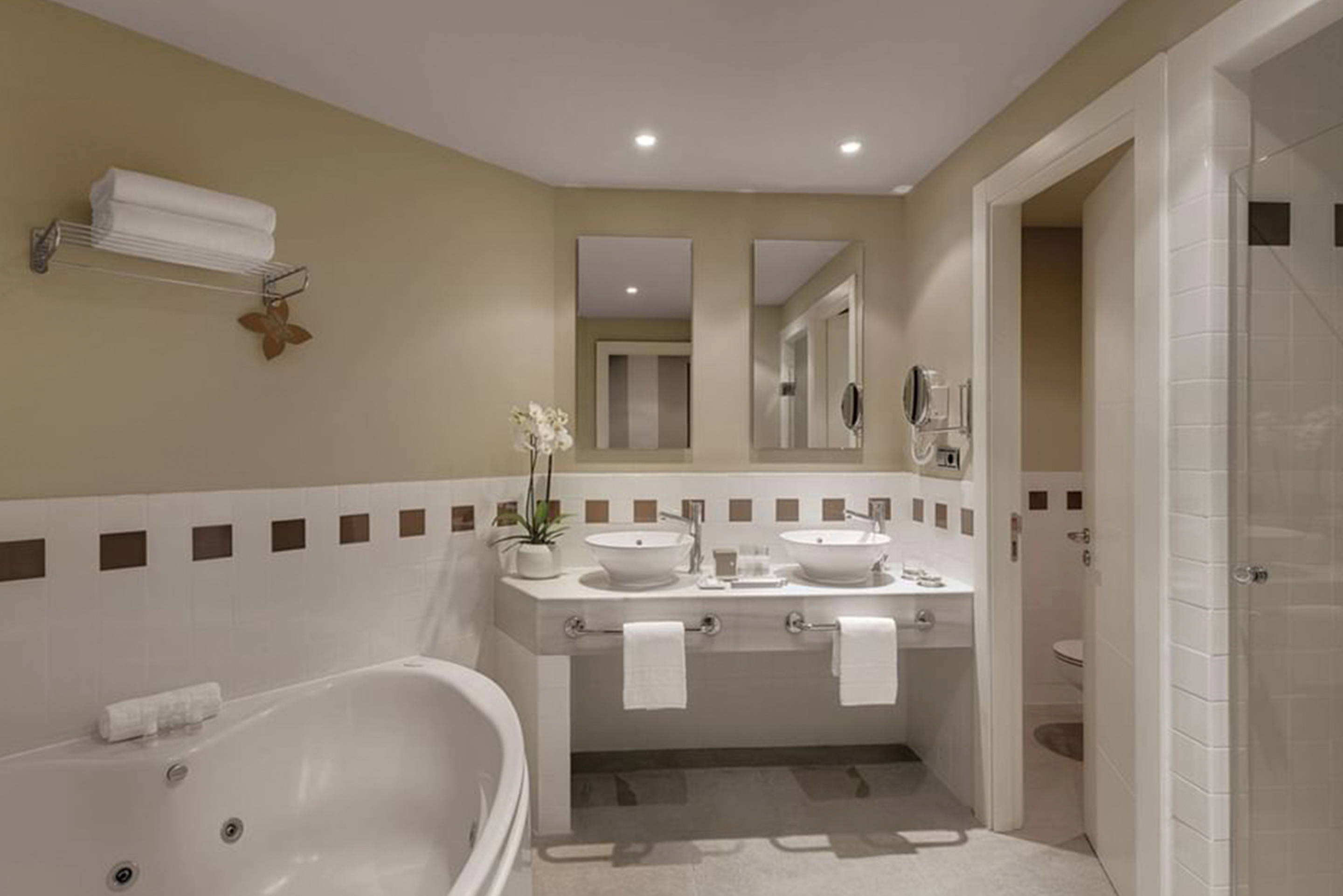 Junior Suite Capacity 3