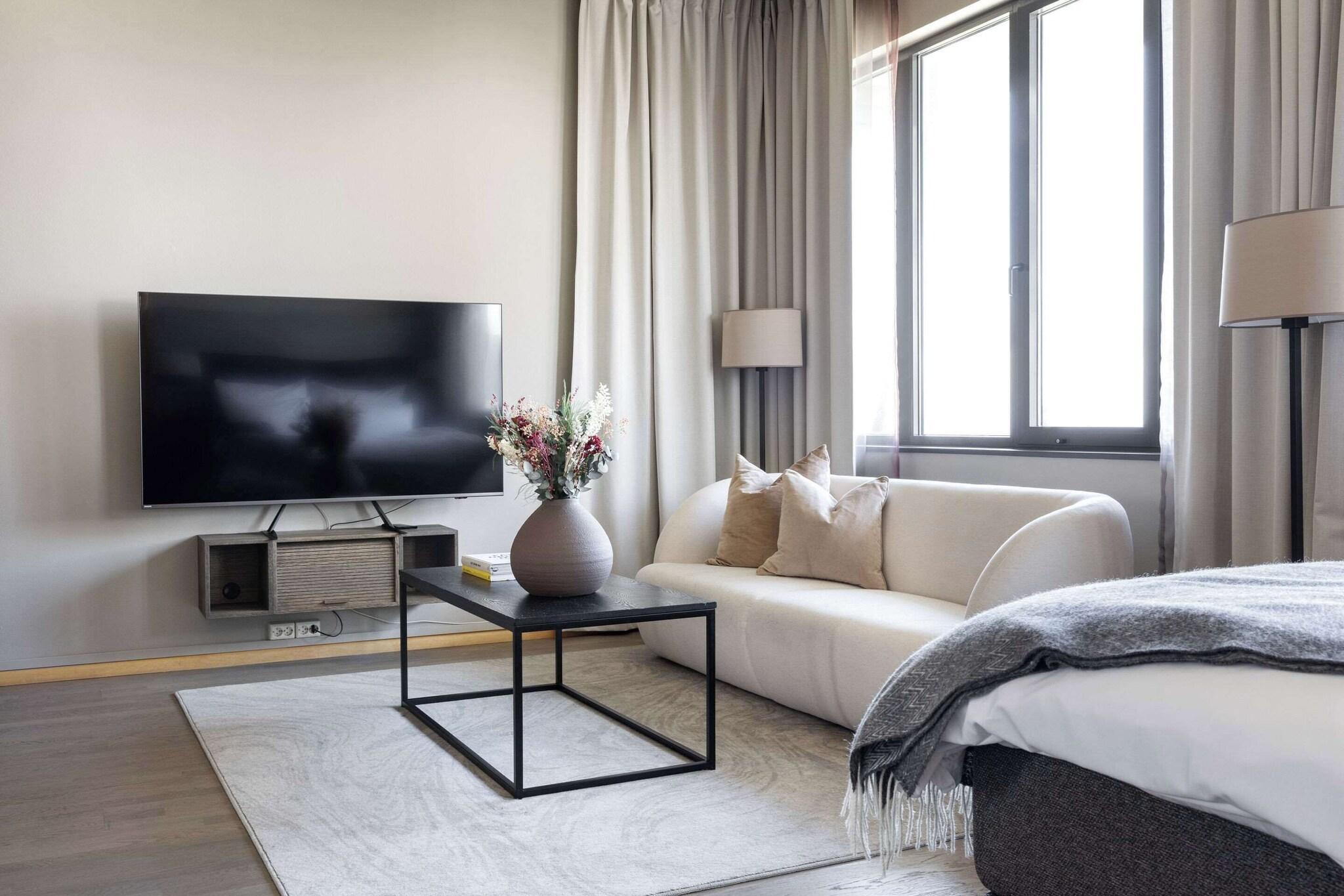 Suite Queen Size Bed