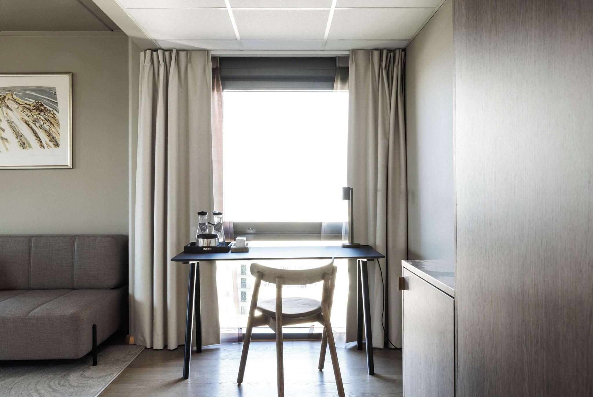 Suite Queen Size Bed