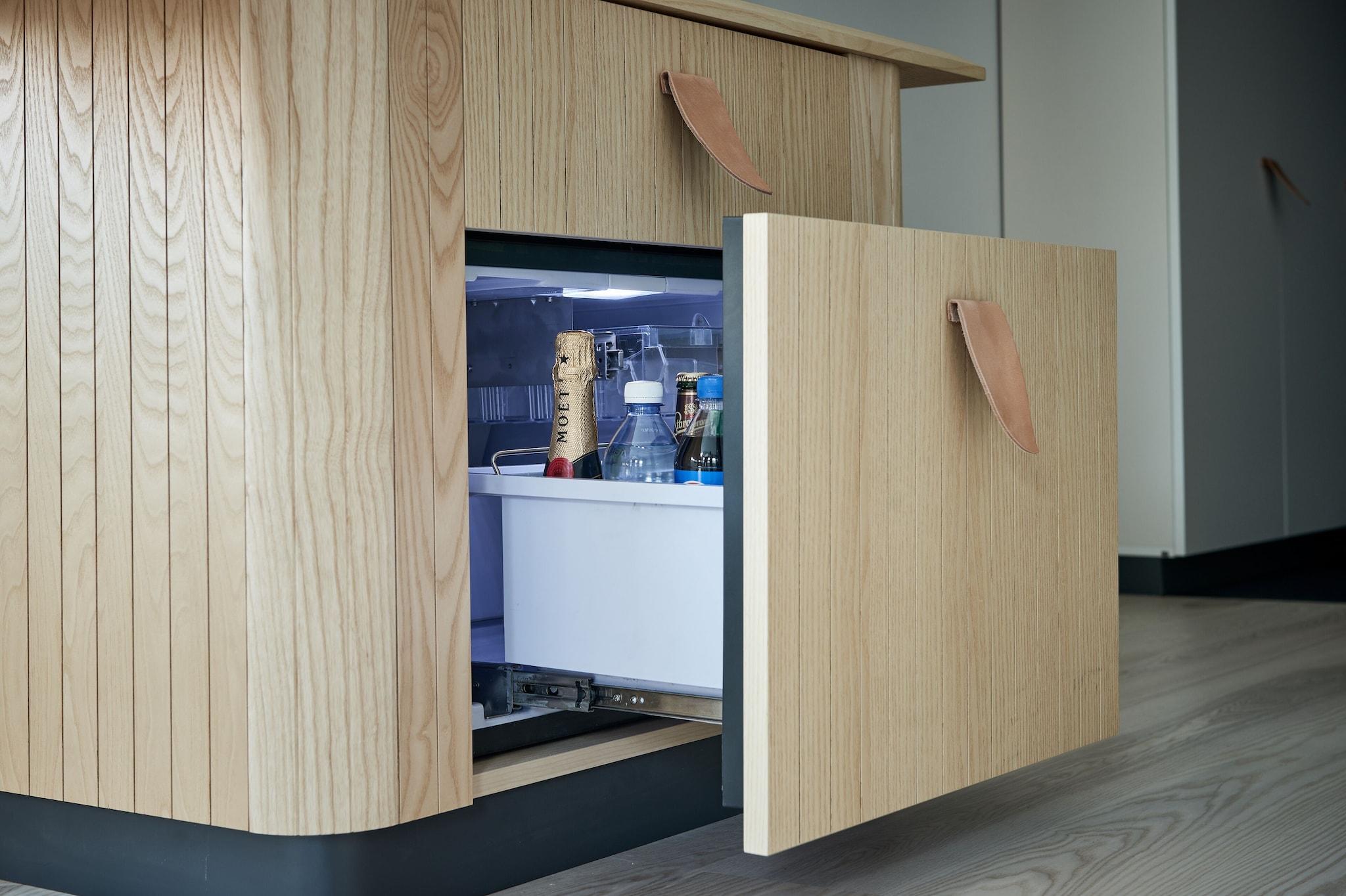 Double Queen Size Bed